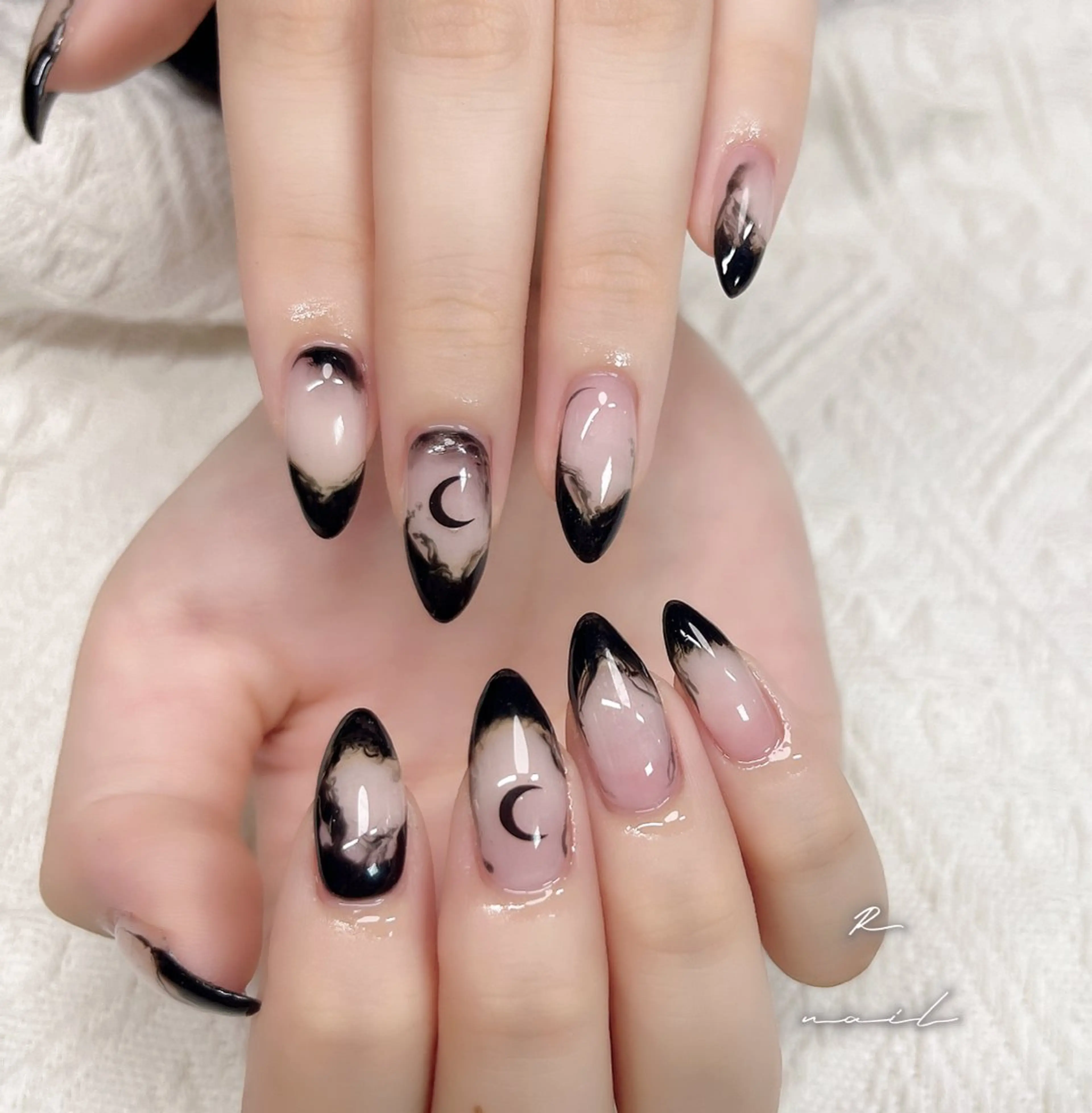 ネイル Rネイルサロン 本八幡店のネイルデザイン