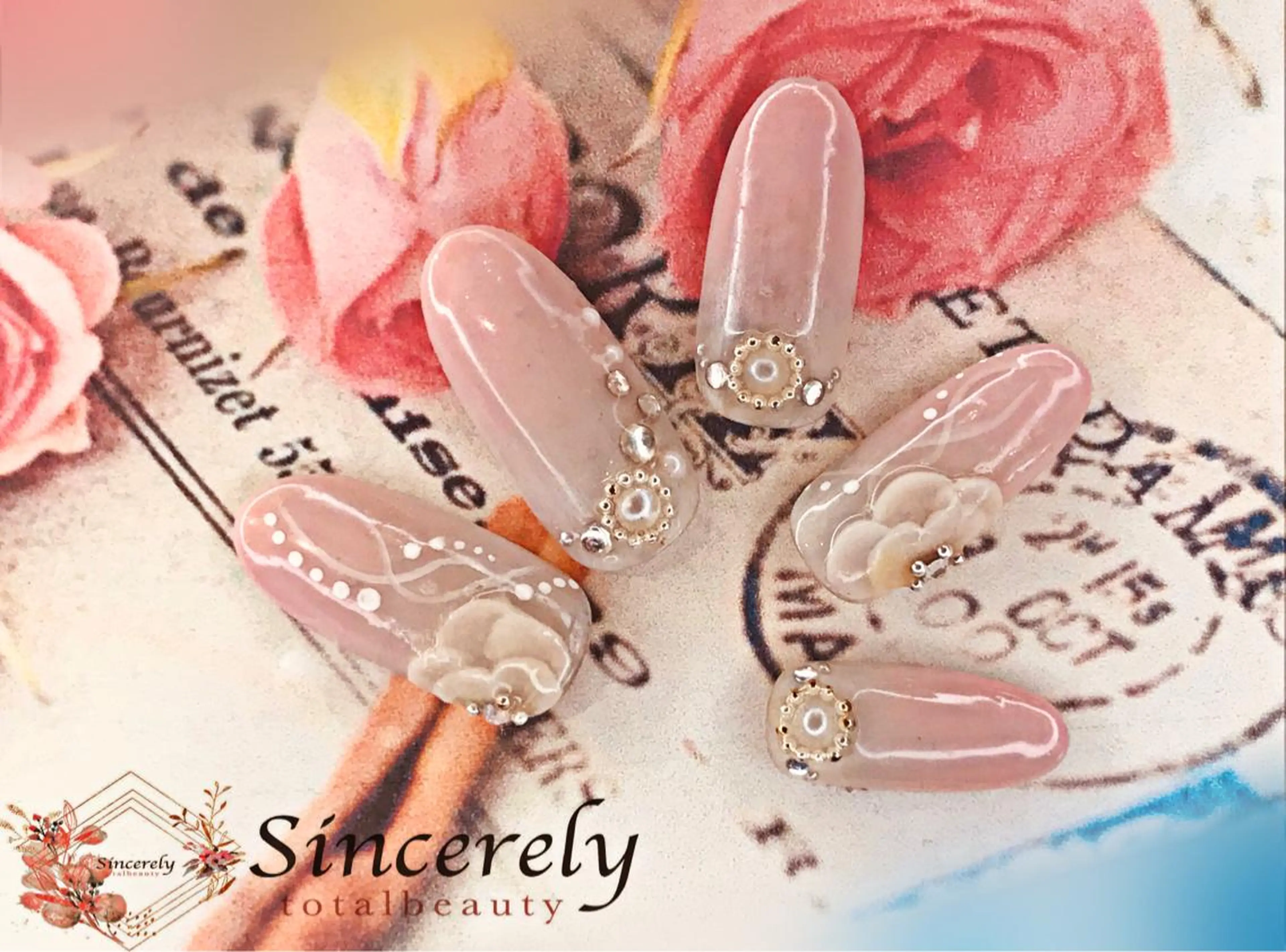 ネイル ブライダルネイル SINCERELY シンシアリー🌈のネイルデザイン