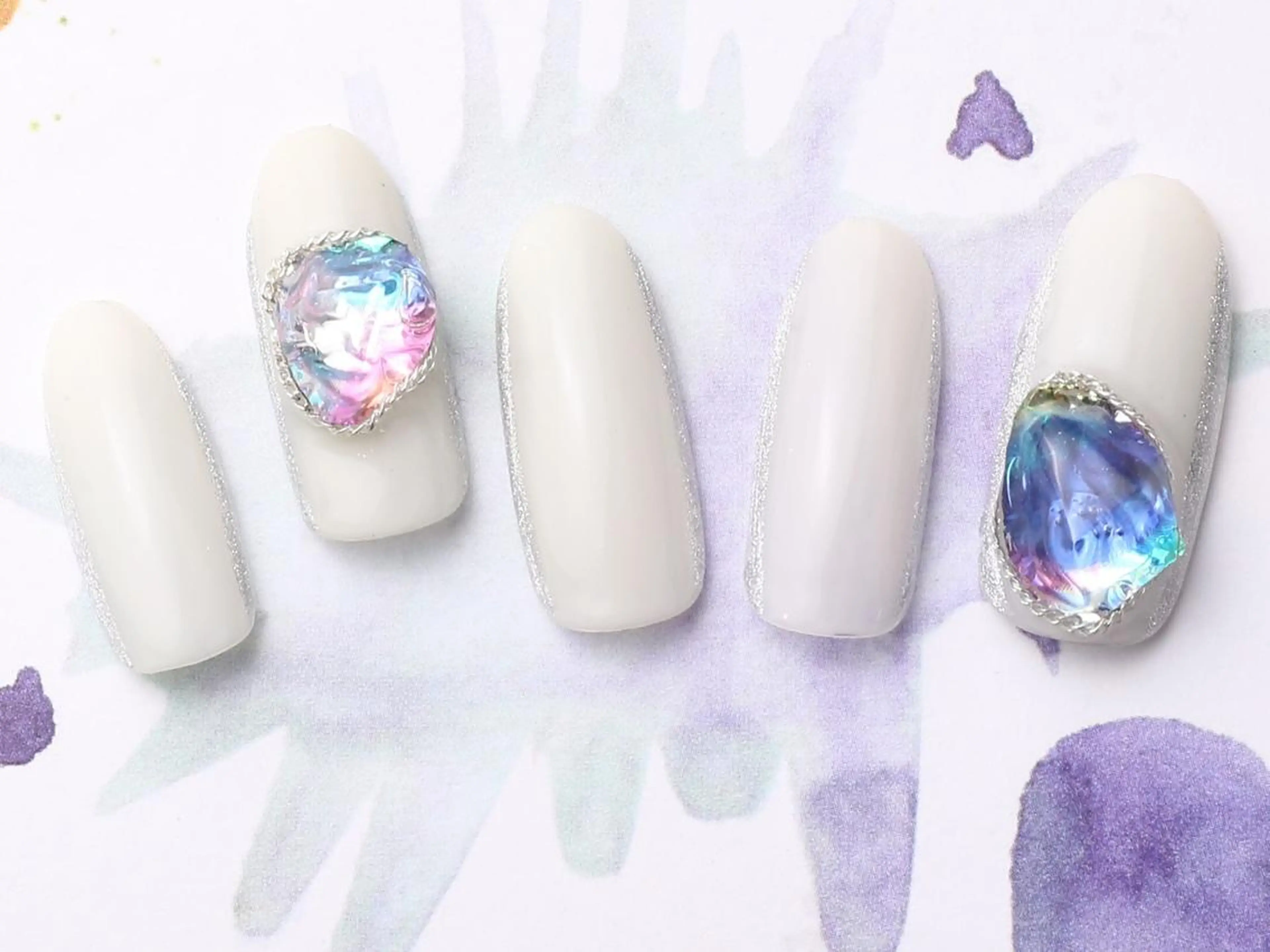 ネイル mano nella manoのネイルデザイン