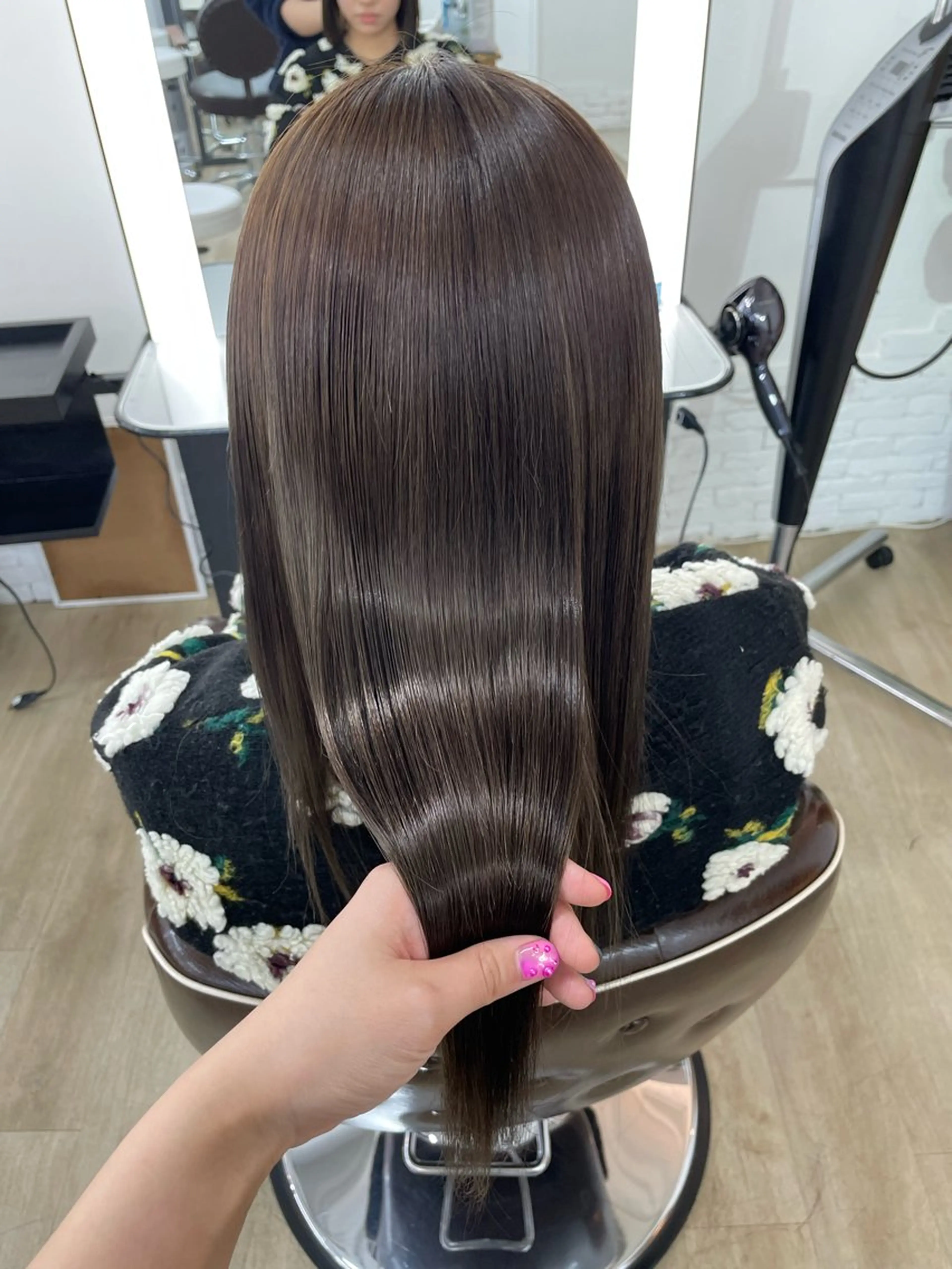 ロング カラー グレージュ トリートメント ヘアカラー トリートメント ✨髪質改善✨原宿 えのもと　はなのヘアスタイル