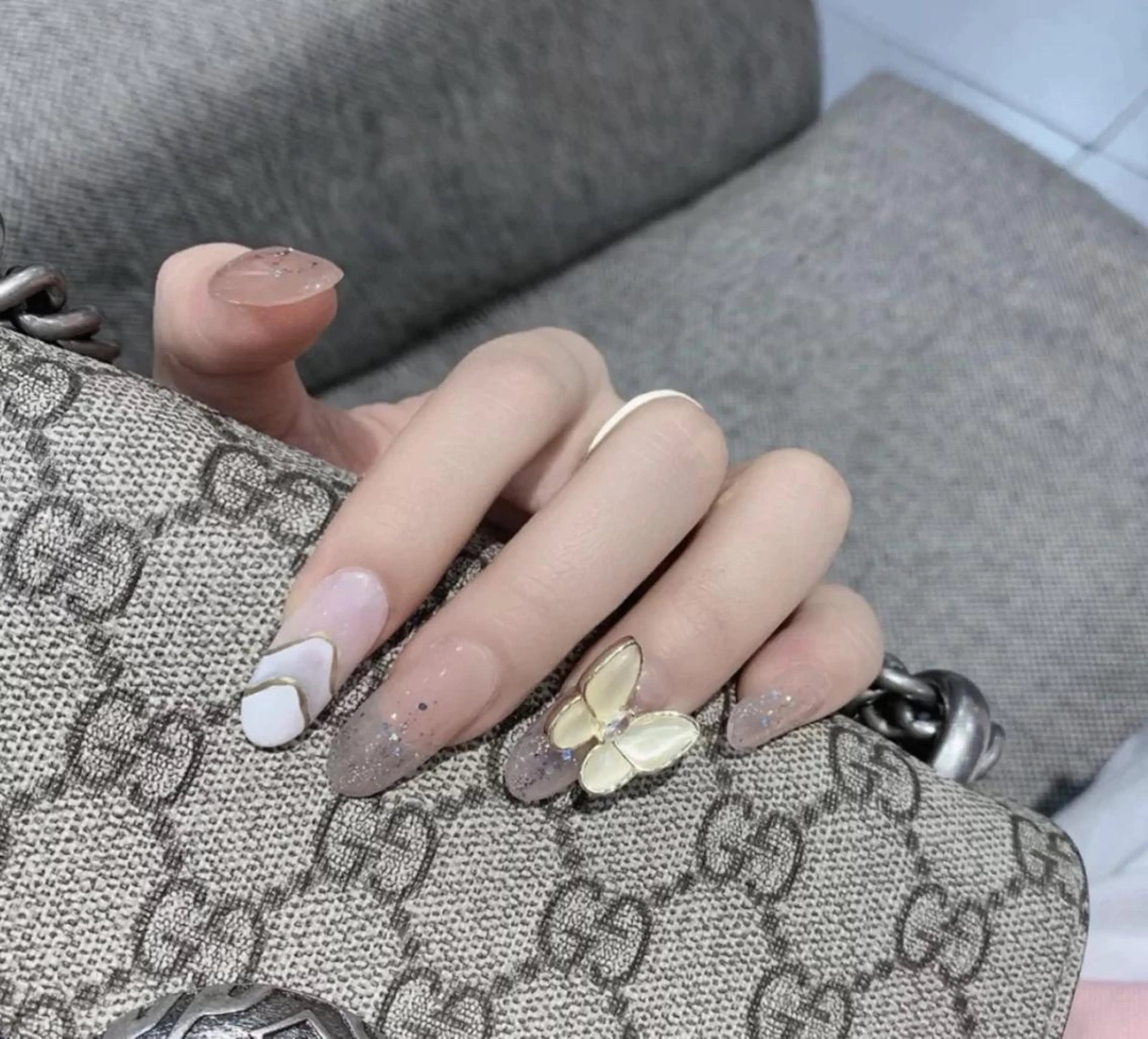 ネイル 🦋ネイルサロン ブラン🌈ゆりのネイルデザイン