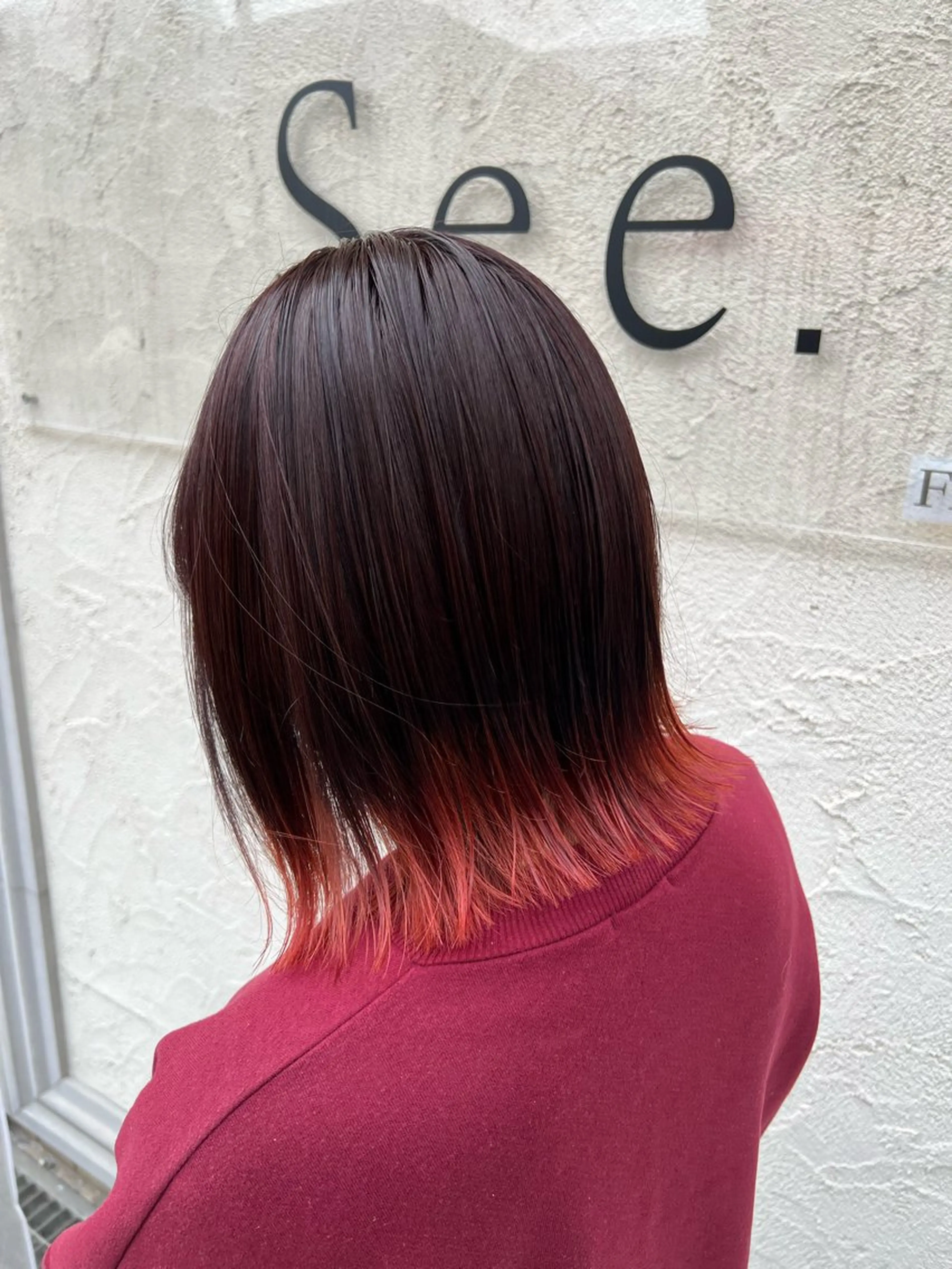 毛先グラデーションカラー🩷毛先のみブリーチの写真