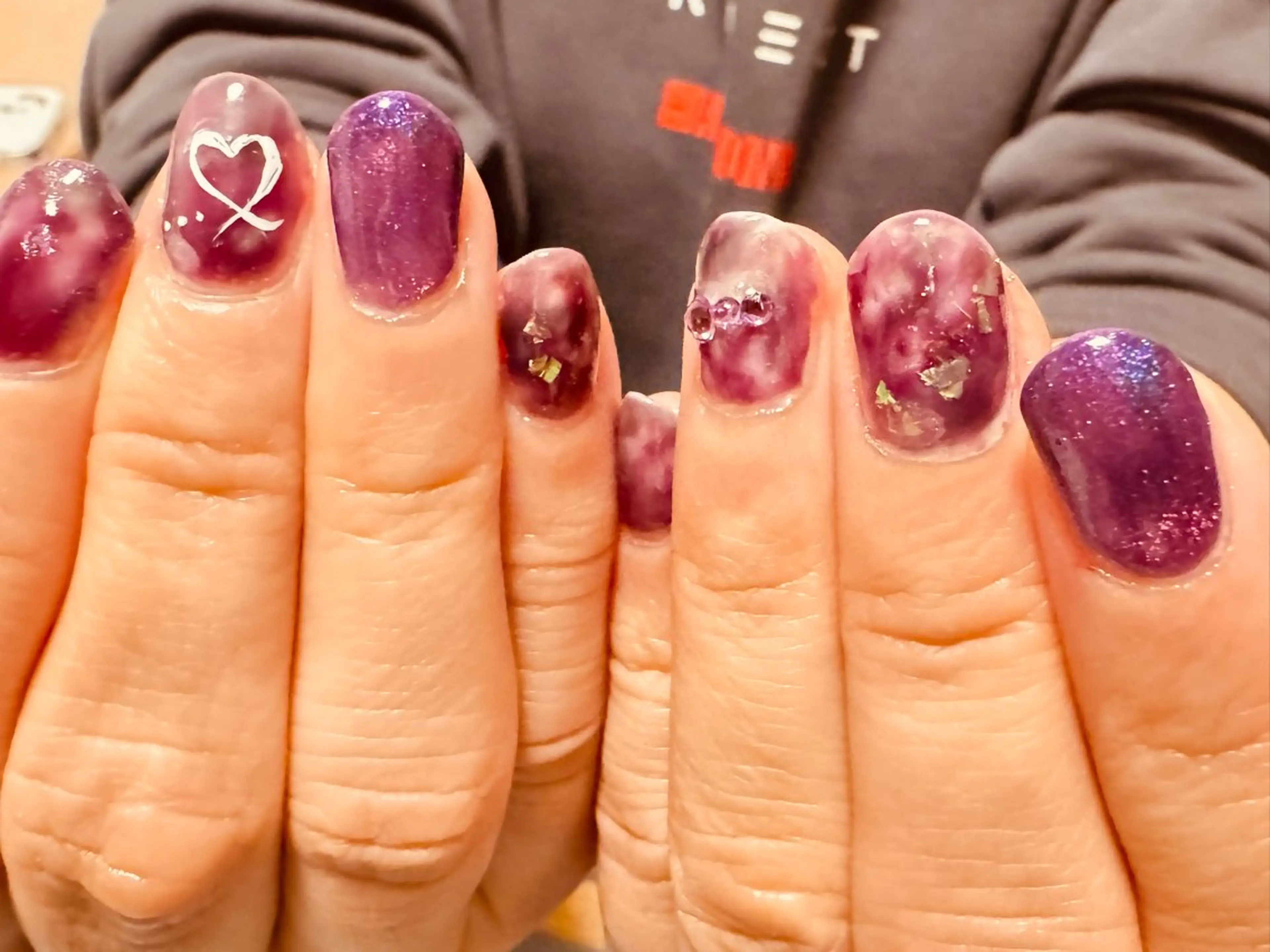 ネイル 短め爪初めての方 大歓迎‼️ 歌舞伎町のネイルデザイン