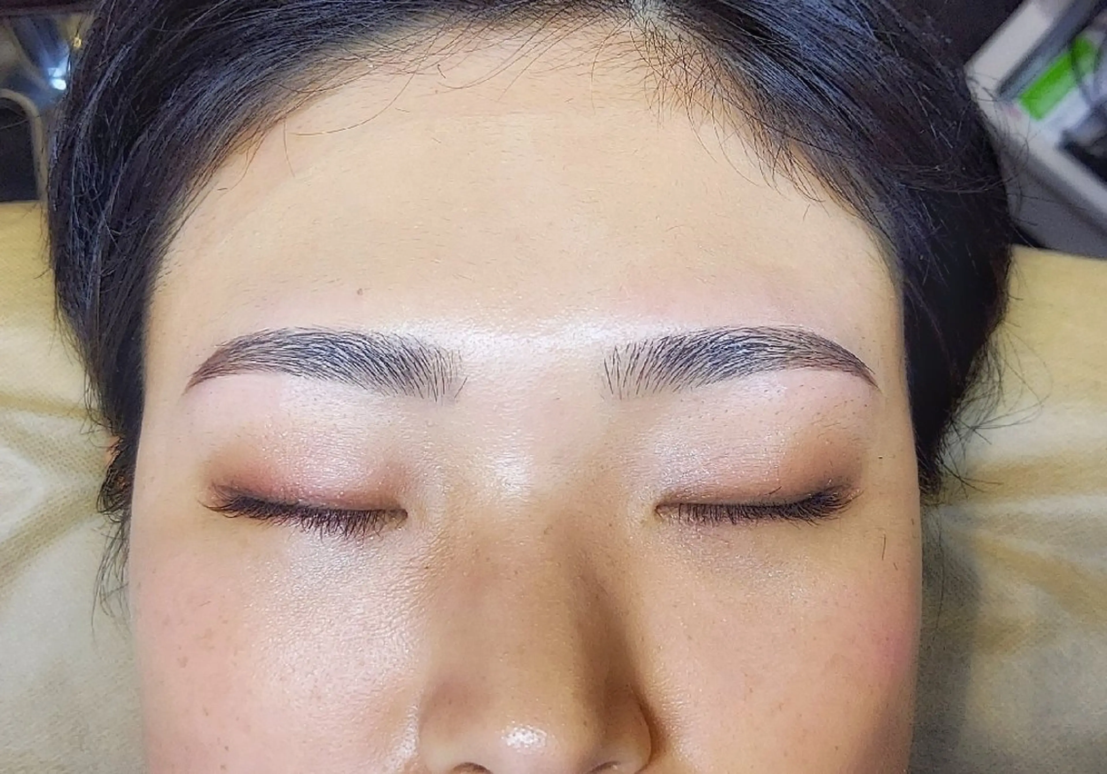 アイブロウ ワックス脱毛 眉カット その他(アイブロウ) U_la所属・U_la [ウーラ] 片岡の眉毛・アイブロウイメージ