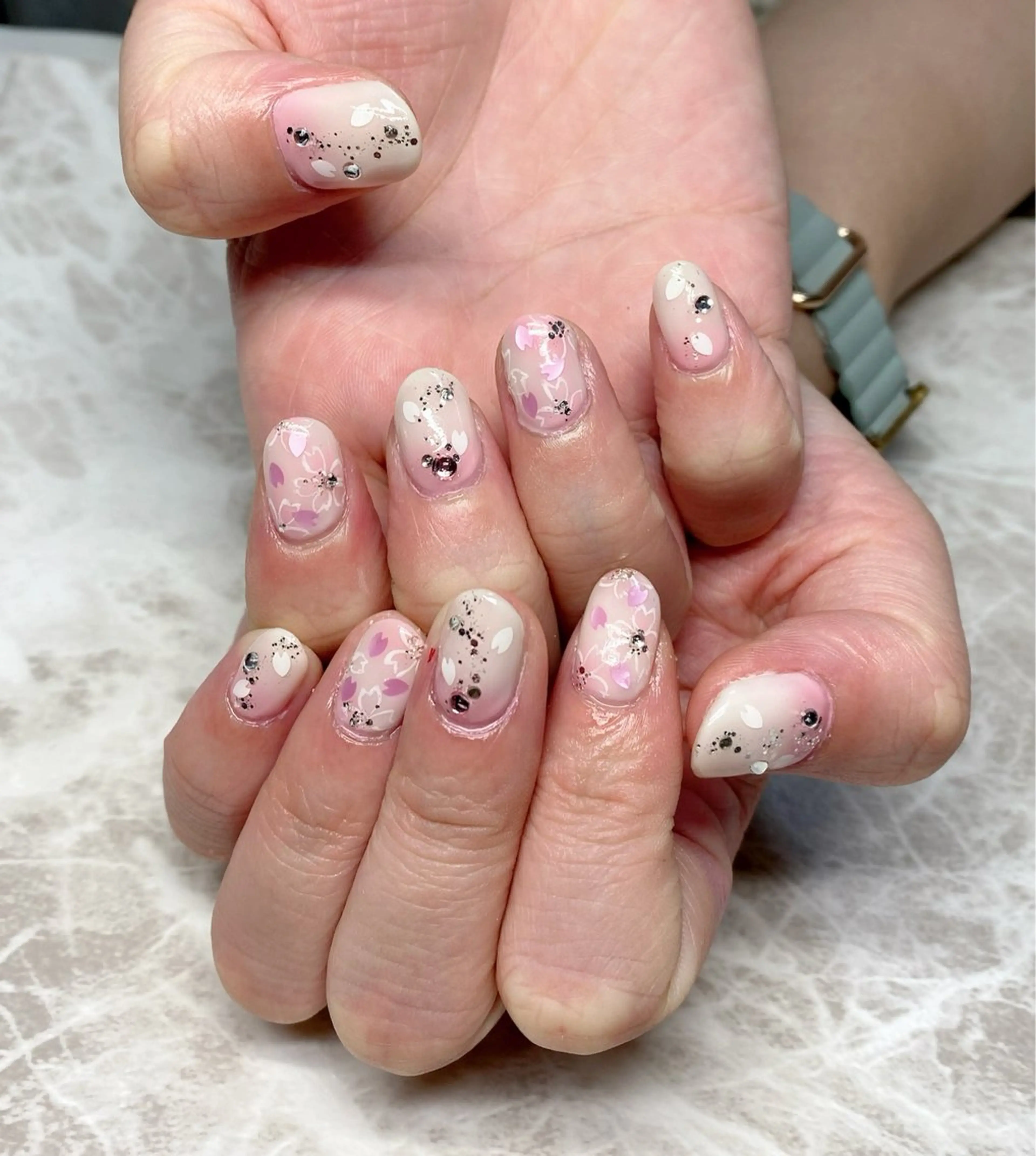 ネイル ハンドネイル ゆぴねいる yupinailのネイルデザイン