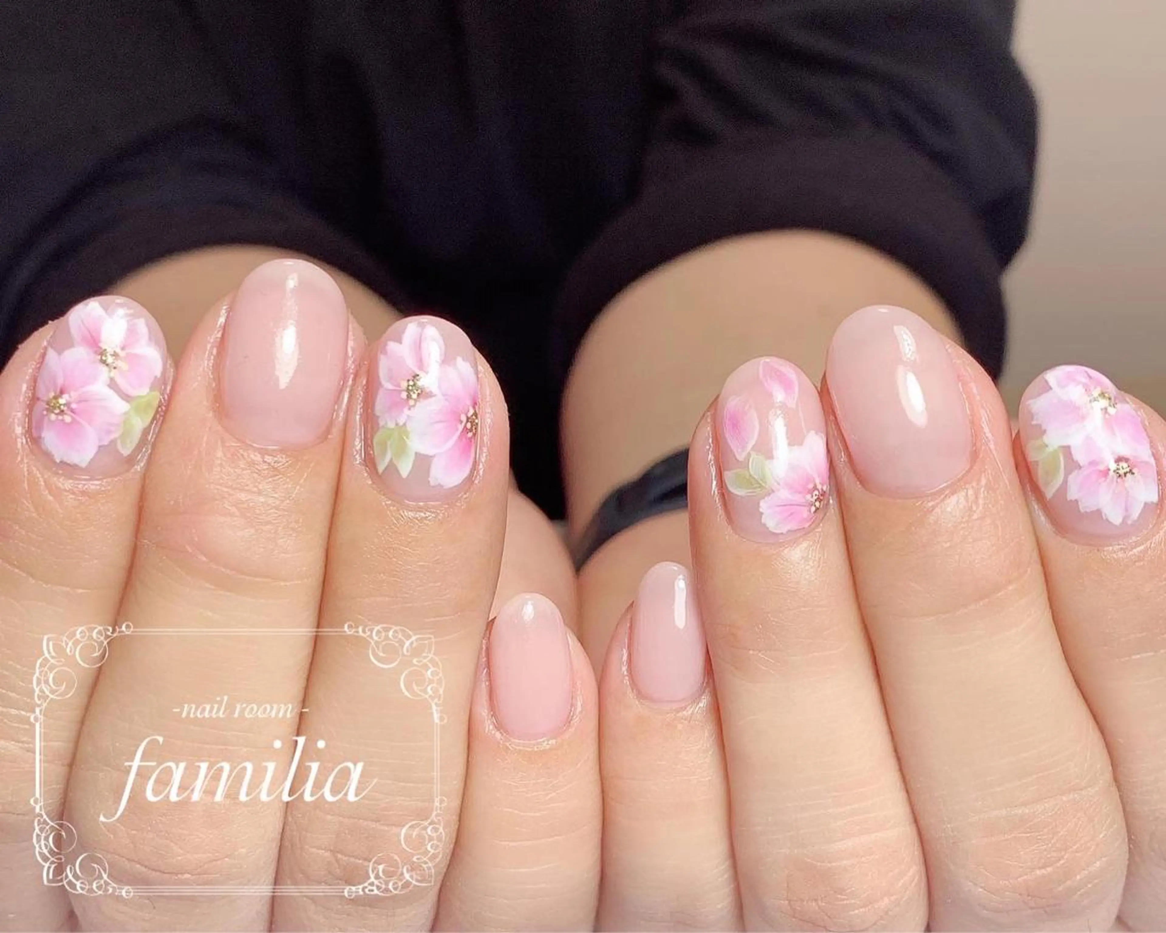 ネイル アートネイル ハンドネイル -nailroom- familiaのネイルデザイン