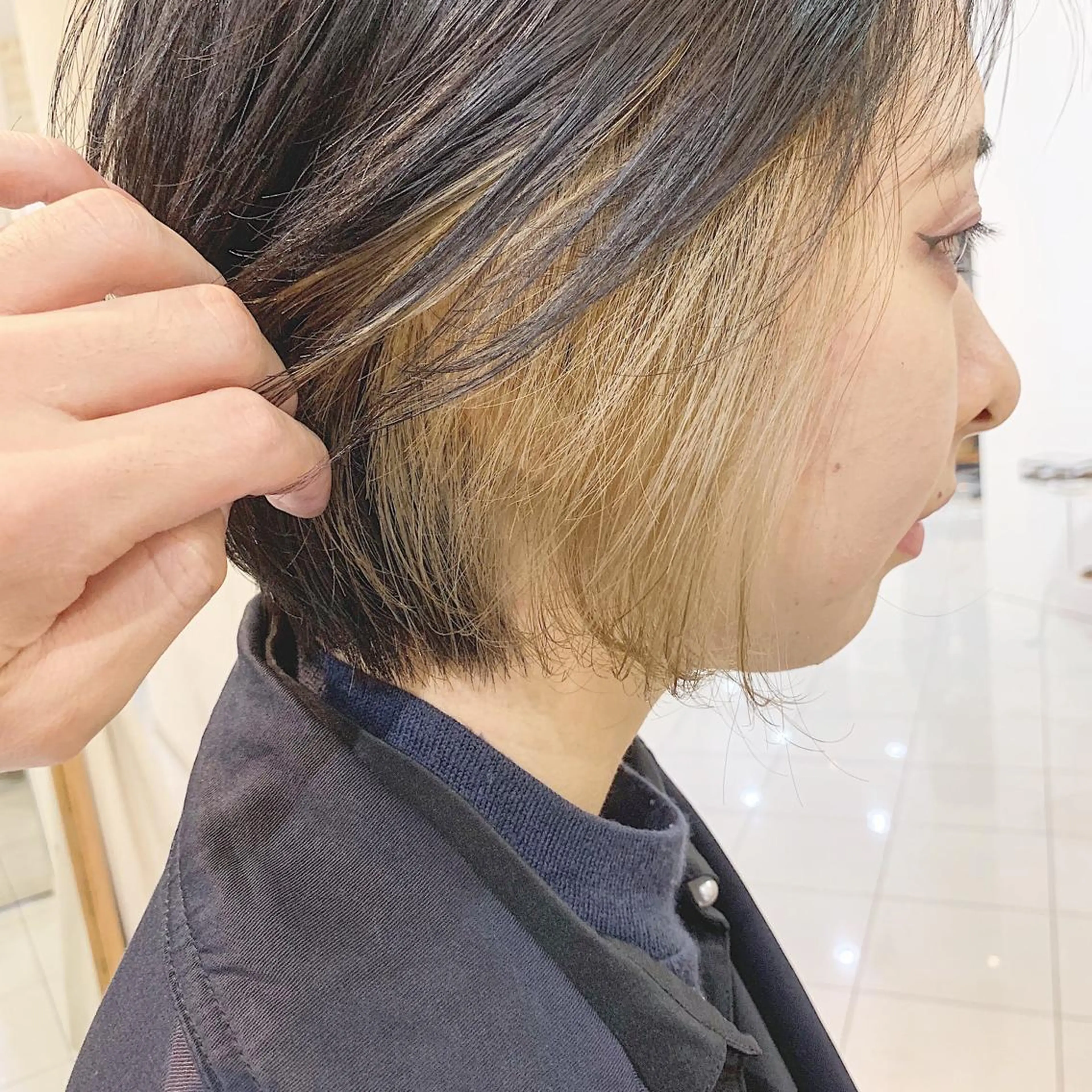ショート カラー なかの たくみのヘアスタイル