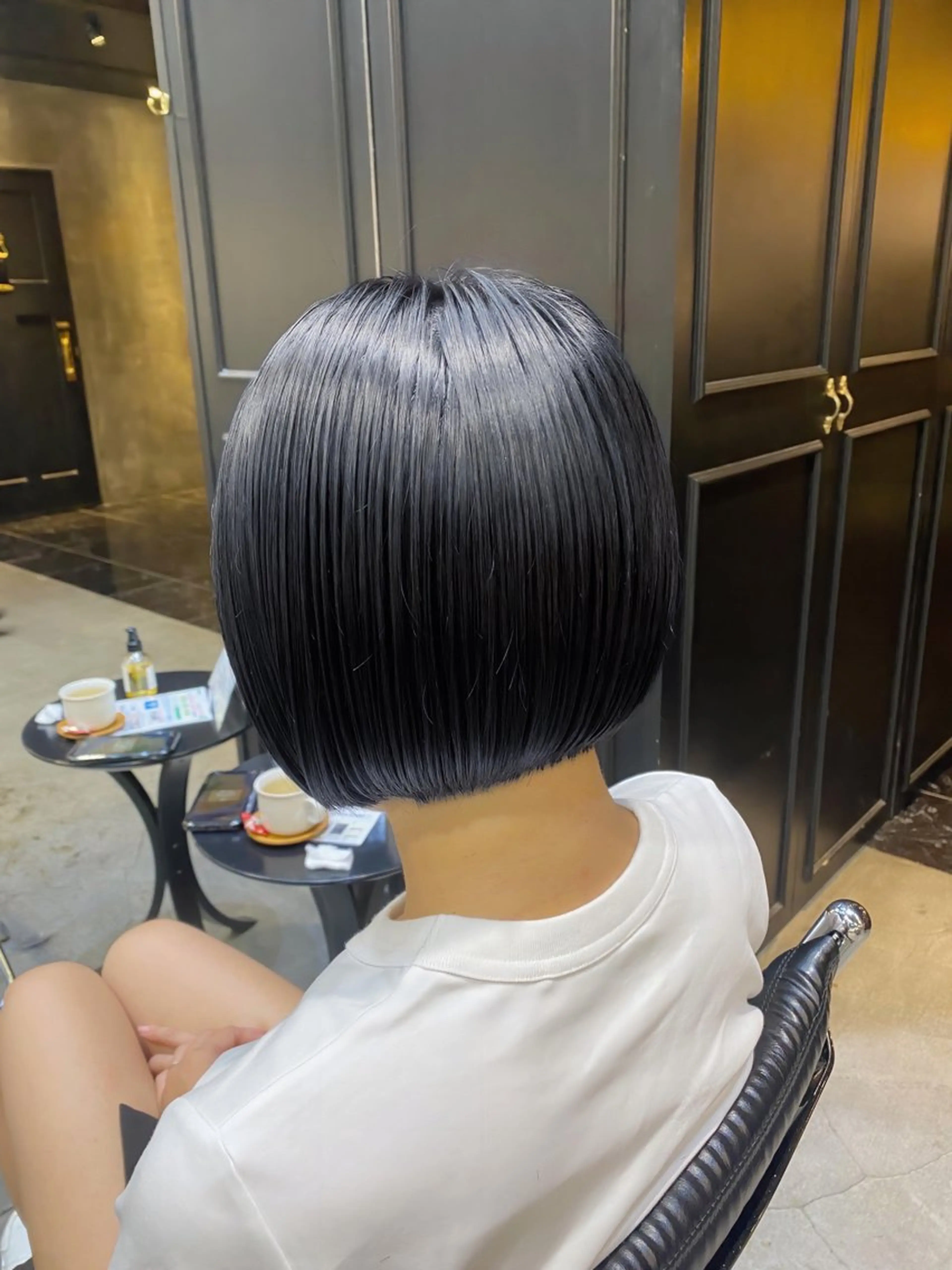 ショート カラー ショートボブ 黒髪 ブルーカラー ブルーブラック ボブ カット ヘアカラー トリートメント 透明感カラー🌿 グレージュ🐺陽介のヘアスタイル