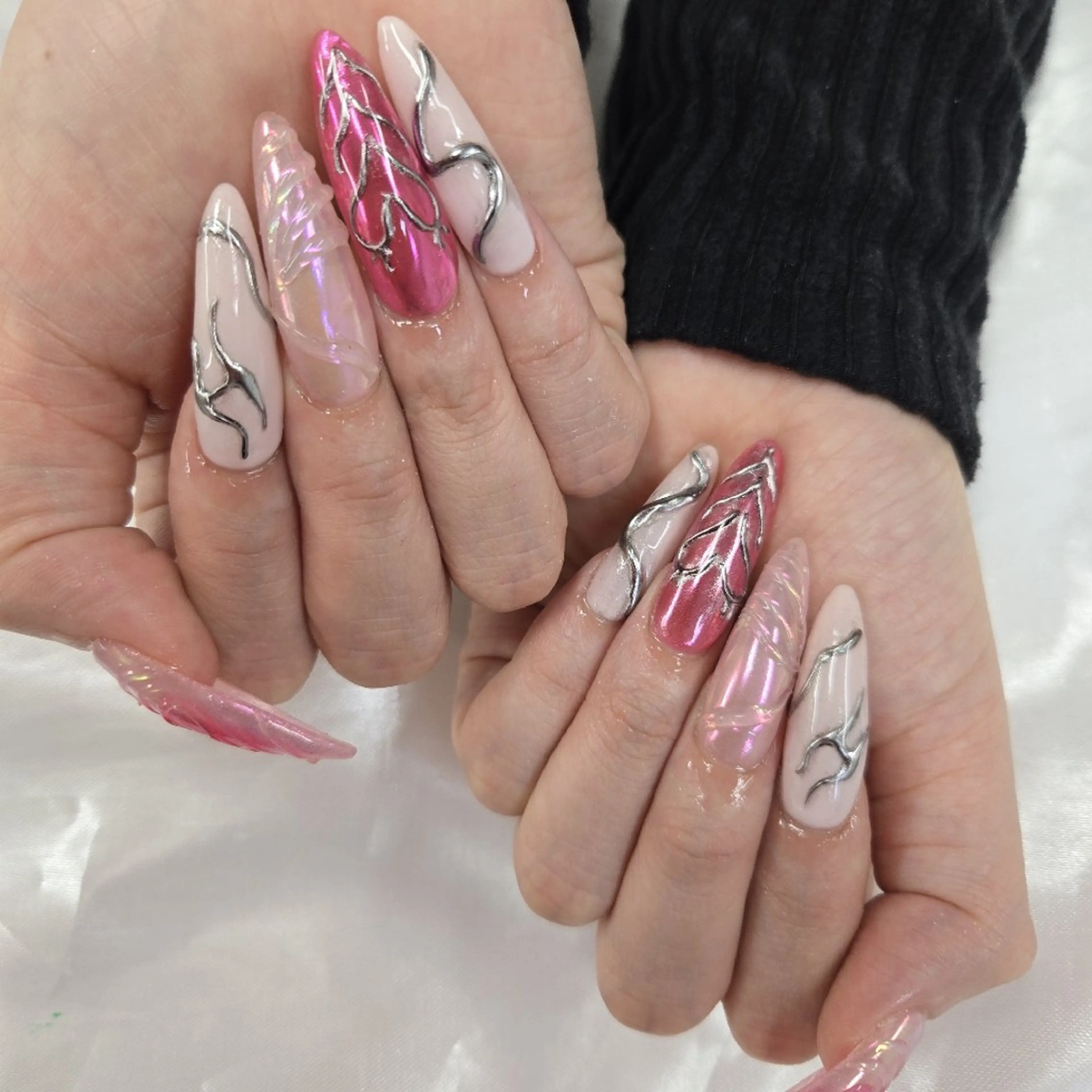 ネイル アートネイル オーロラネイル チークネイル ジェルネイル グラデーション ハンドネイル 河野ちえ (雑誌掲載サロン)のネイルデザイン