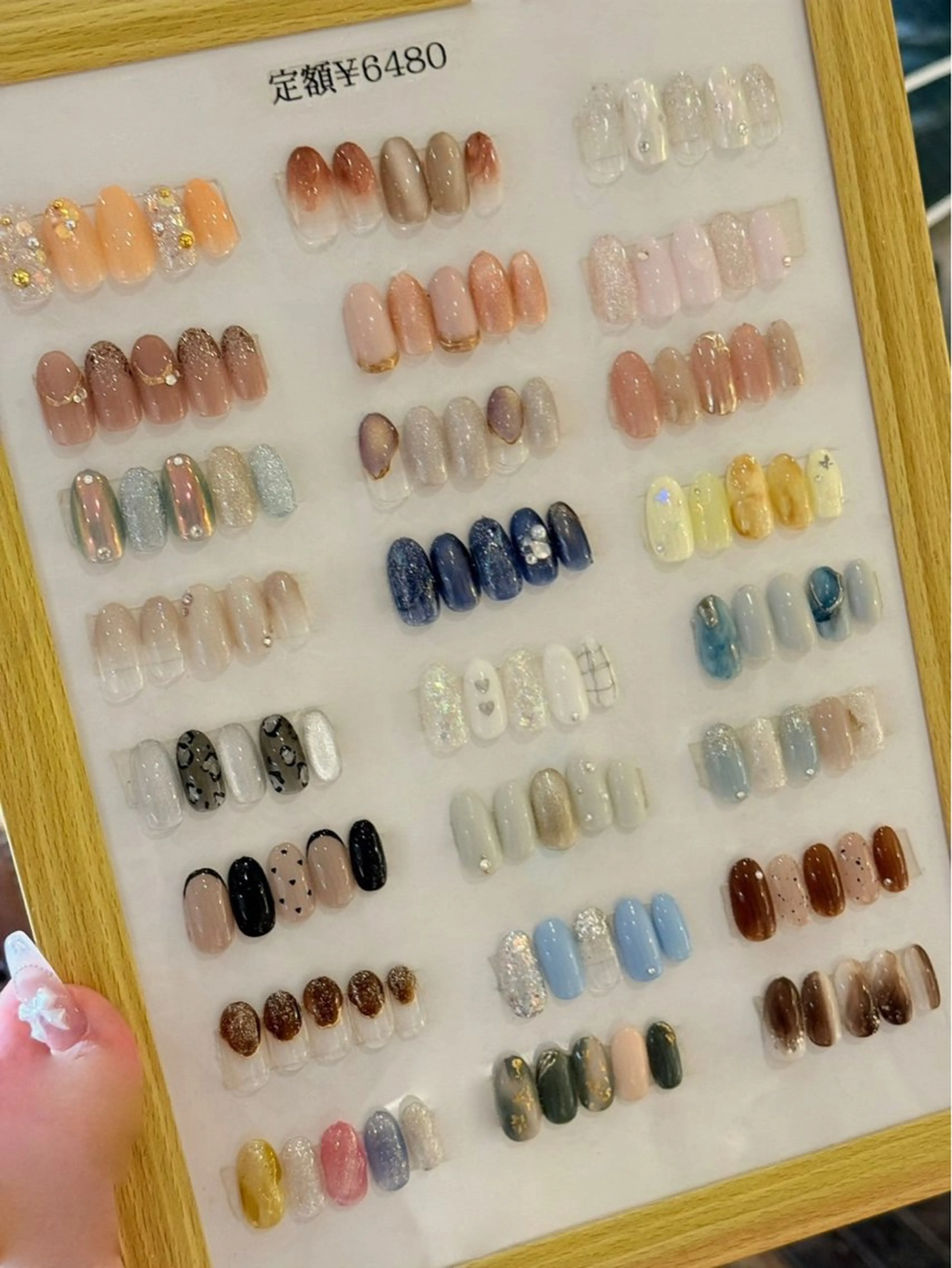 ネイル ハンドネイル Karen 新宿のネイルデザイン