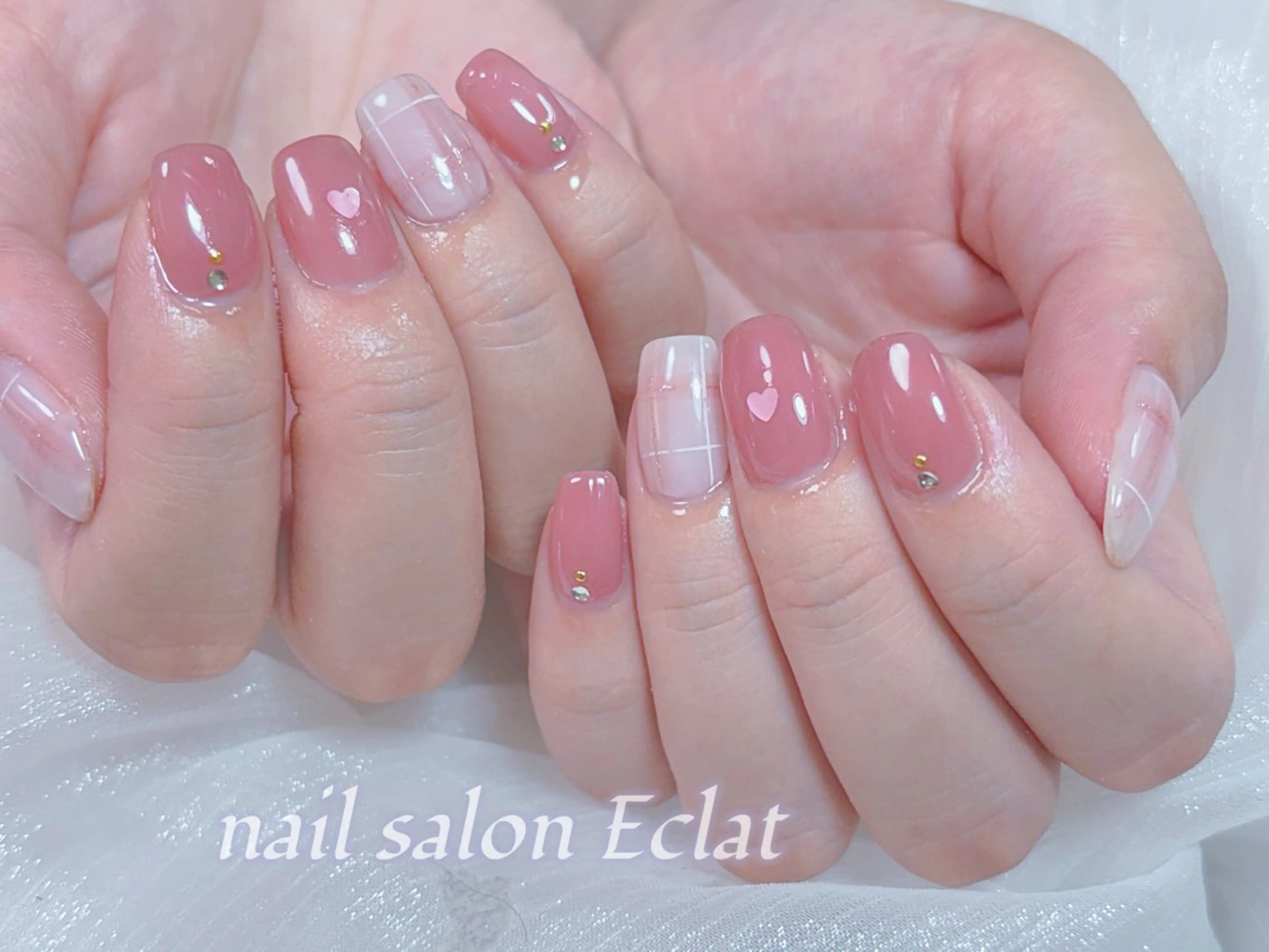 ネイル ハンドネイル ネイルサロンエクラ 🫧Shizukaのネイルデザイン