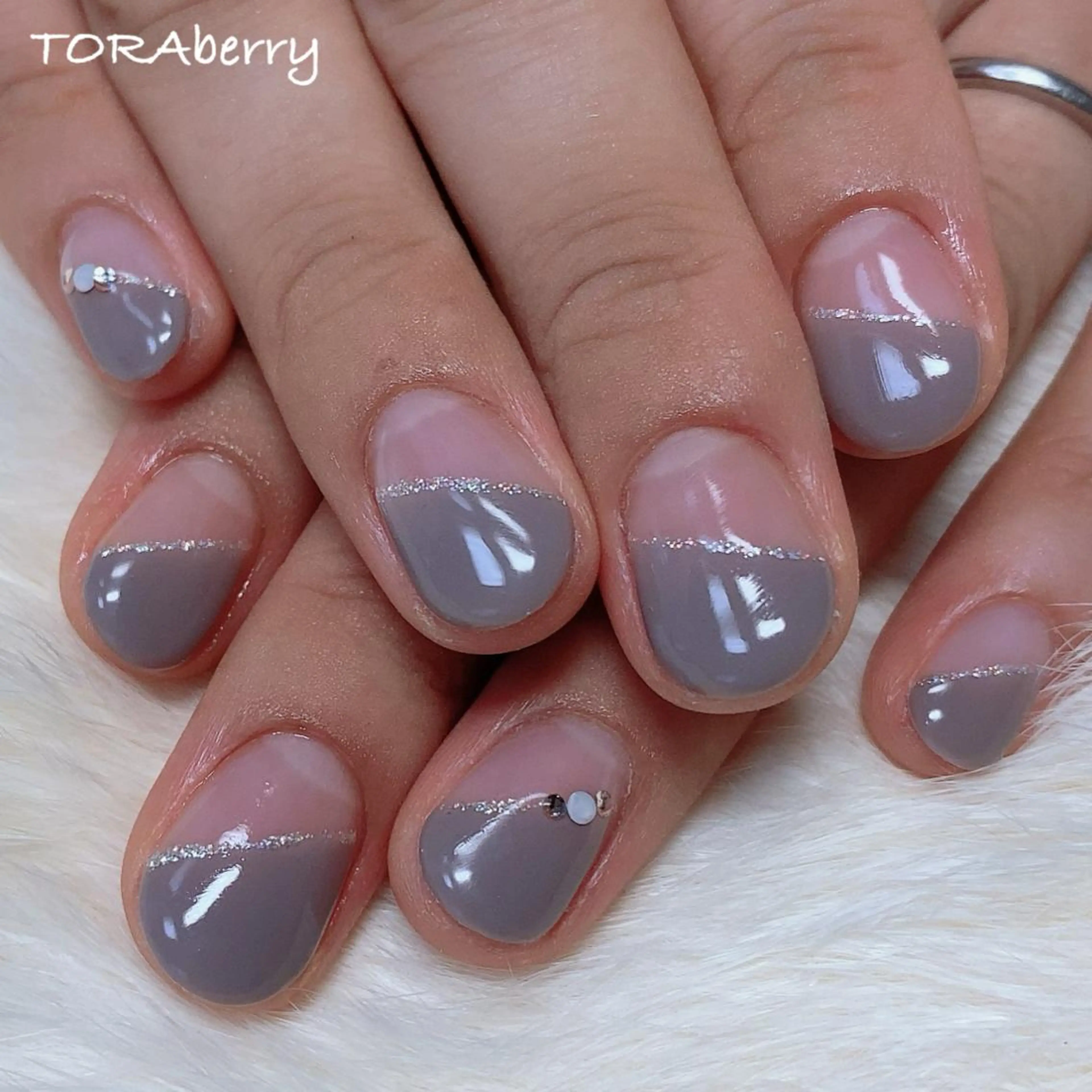 ネイル ハンドネイル ネイリスト なつみのネイルデザイン