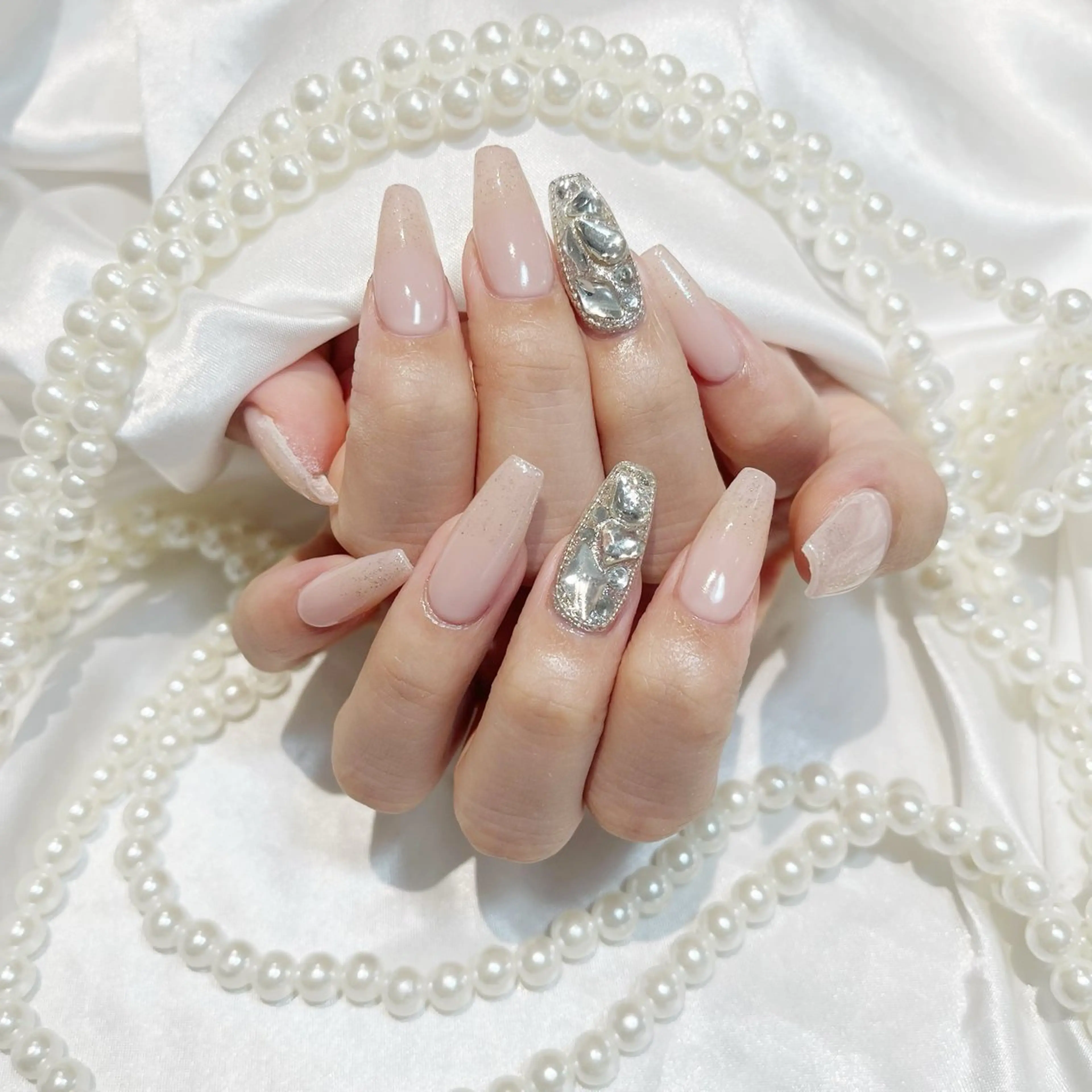 ネイル WISTERIA aisaのネイルデザイン