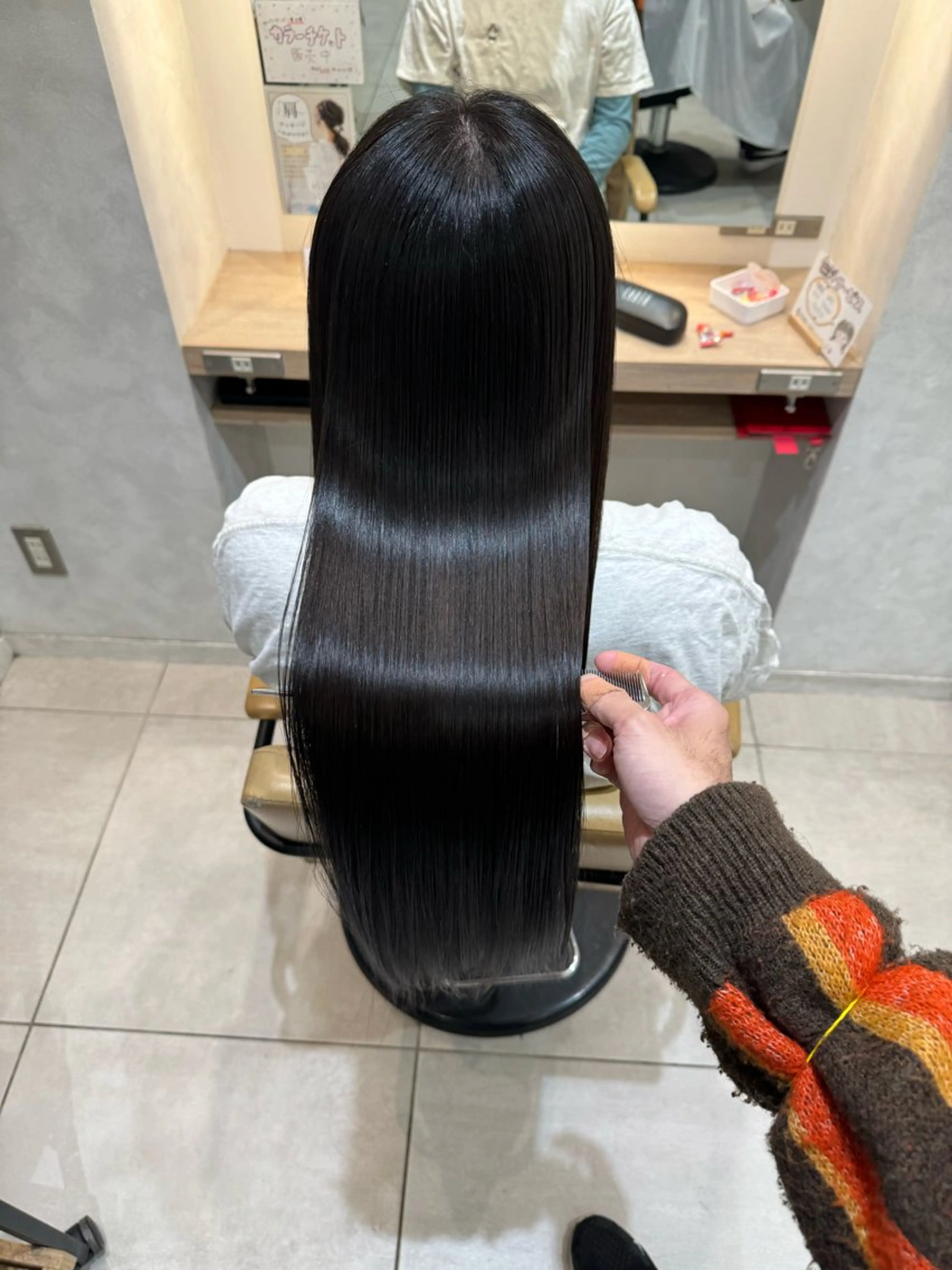 セミロング 縮毛矯正 トリートメント ⭐️⭐️縮毛矯正の スペシャリスト松本✨のヘアスタイル