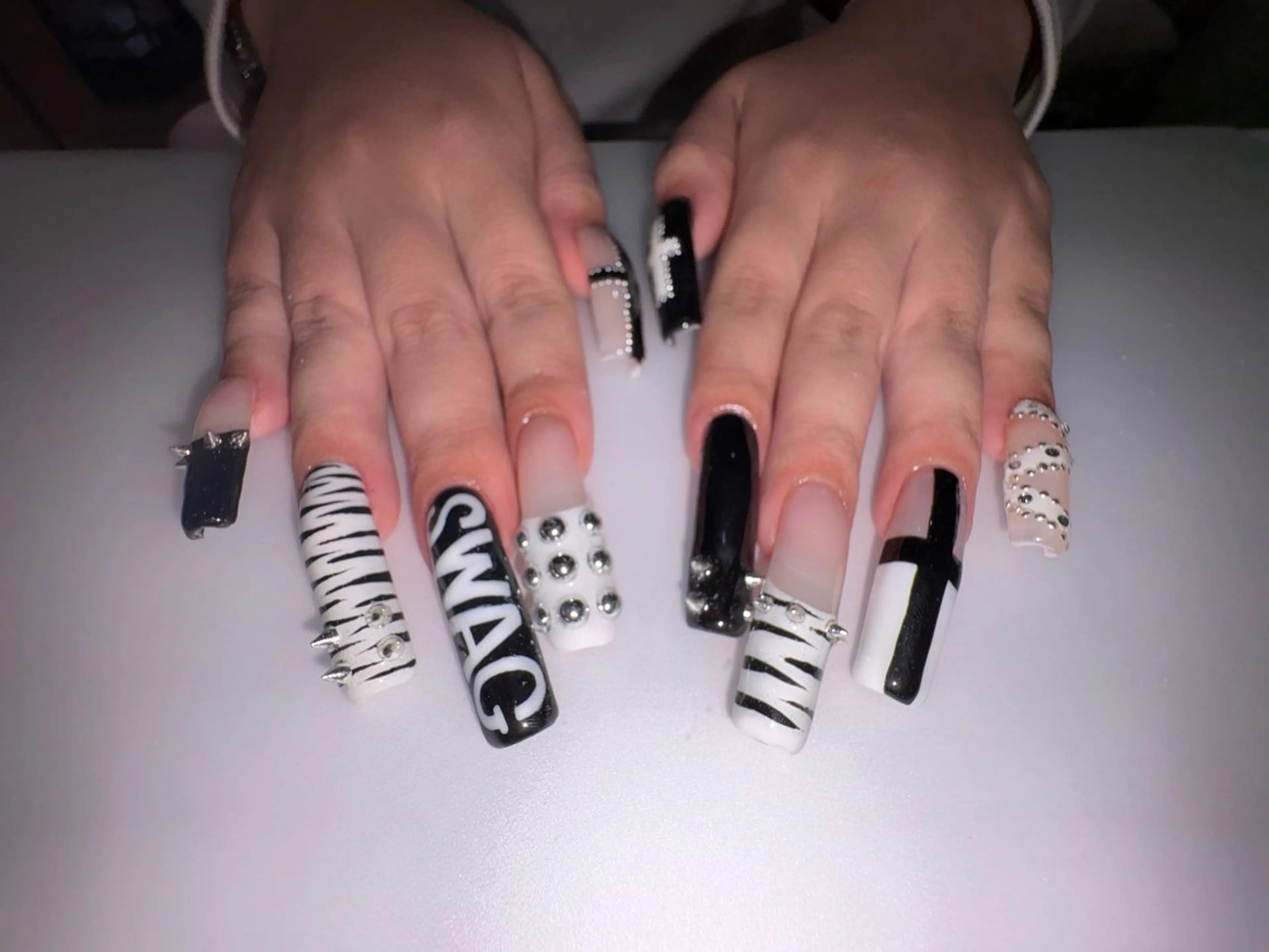 チップスカルプ10本 フルアート(パーツ別途)⋆⭒˚.⋆𝜗𝜚の写真