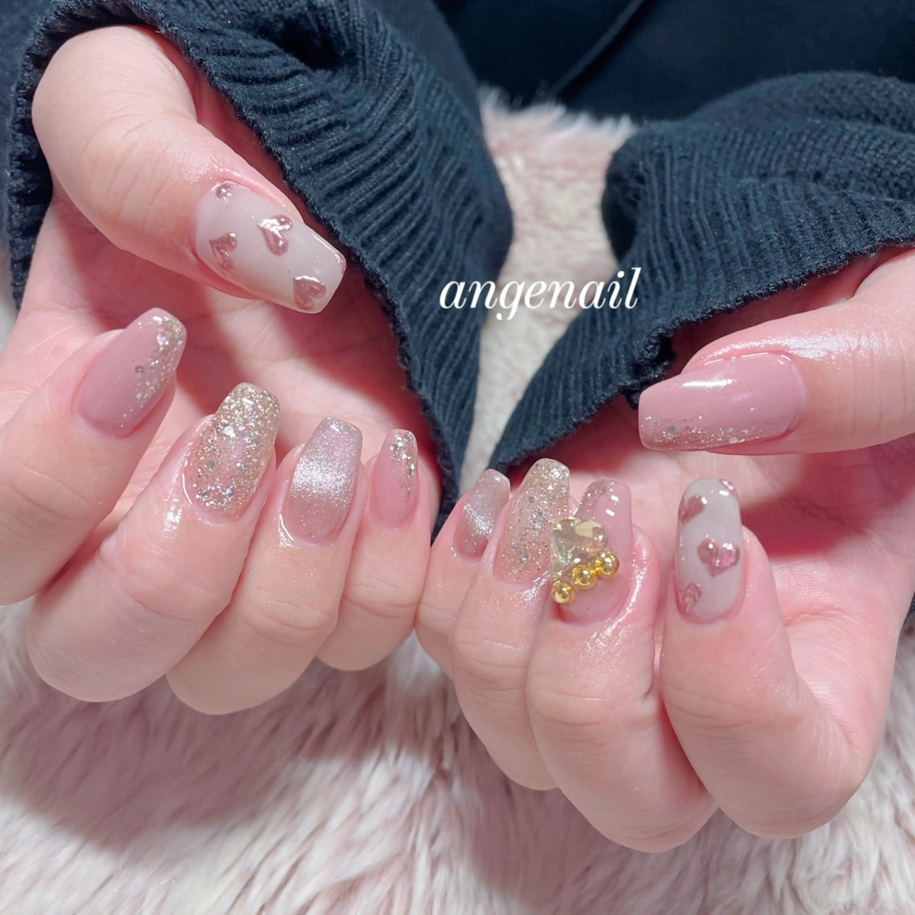 ネイル ハンドネイル オーナーネイリスト MAKIのネイルデザイン