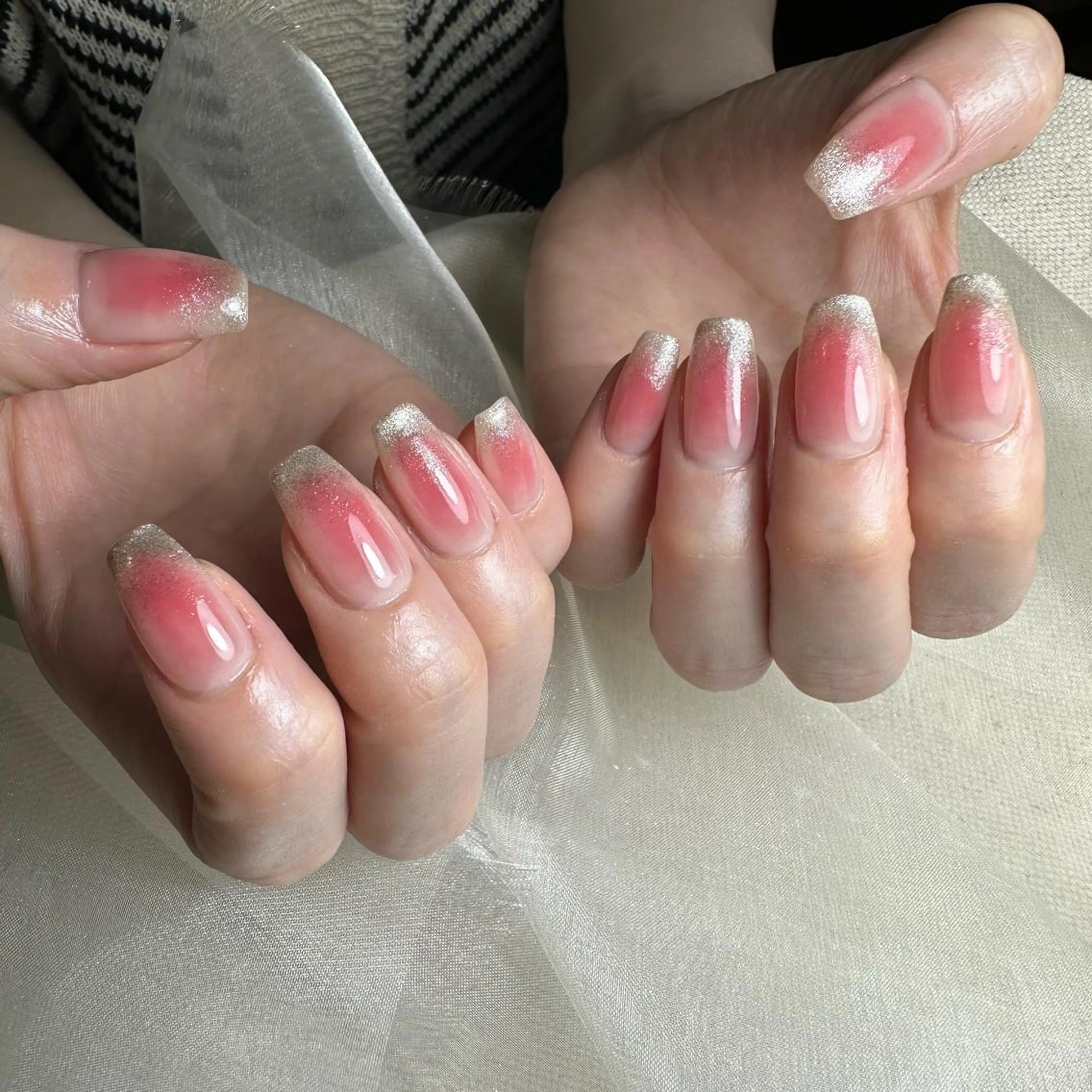 ネイル ハンドネイル repos~ルポ~所属・里見 麗のネイルデザイン