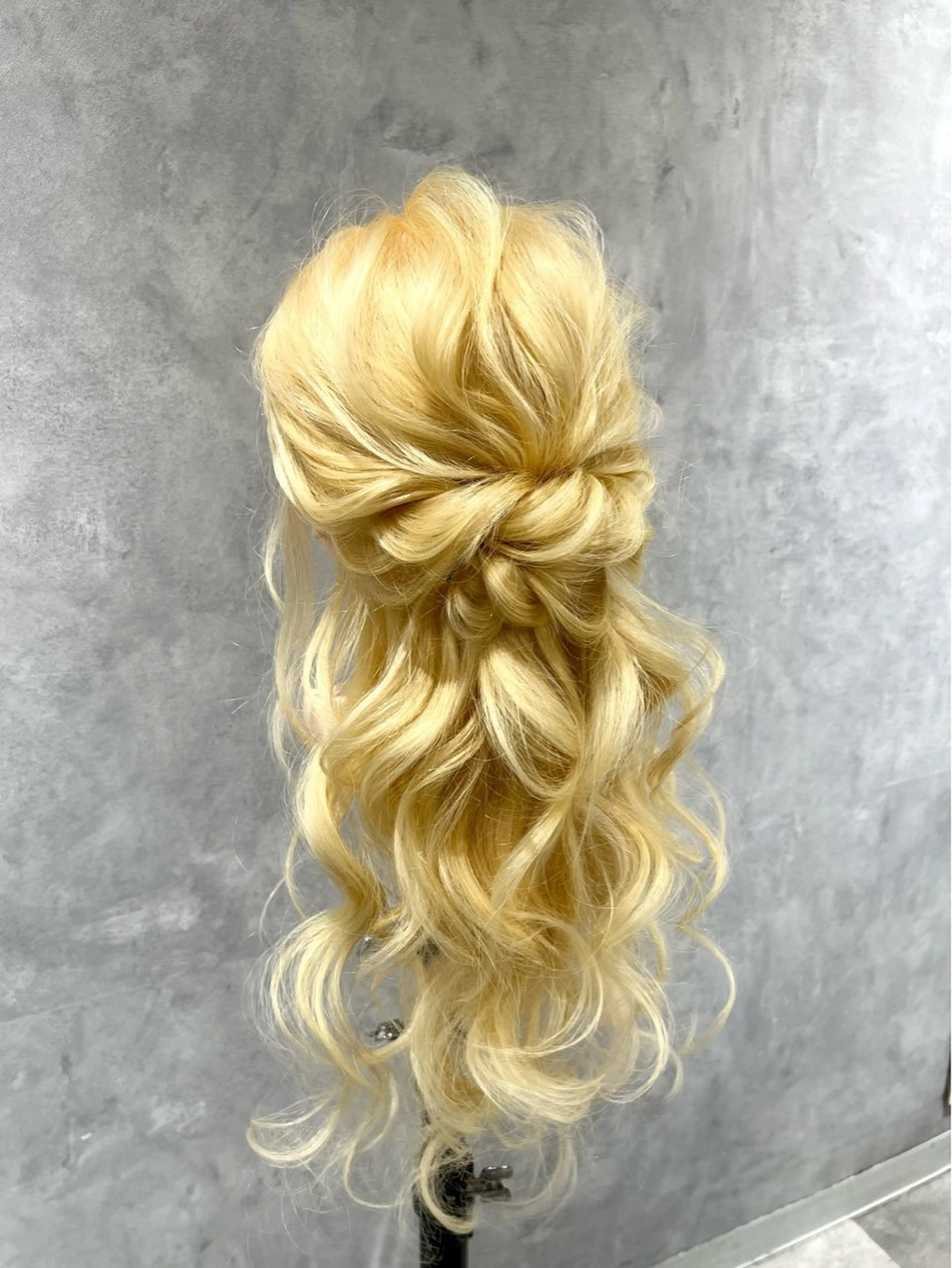 ヘアアレンジ ハーフアップ 梅田カラーモデル/ ヘアセット/みさきのヘアスタイル