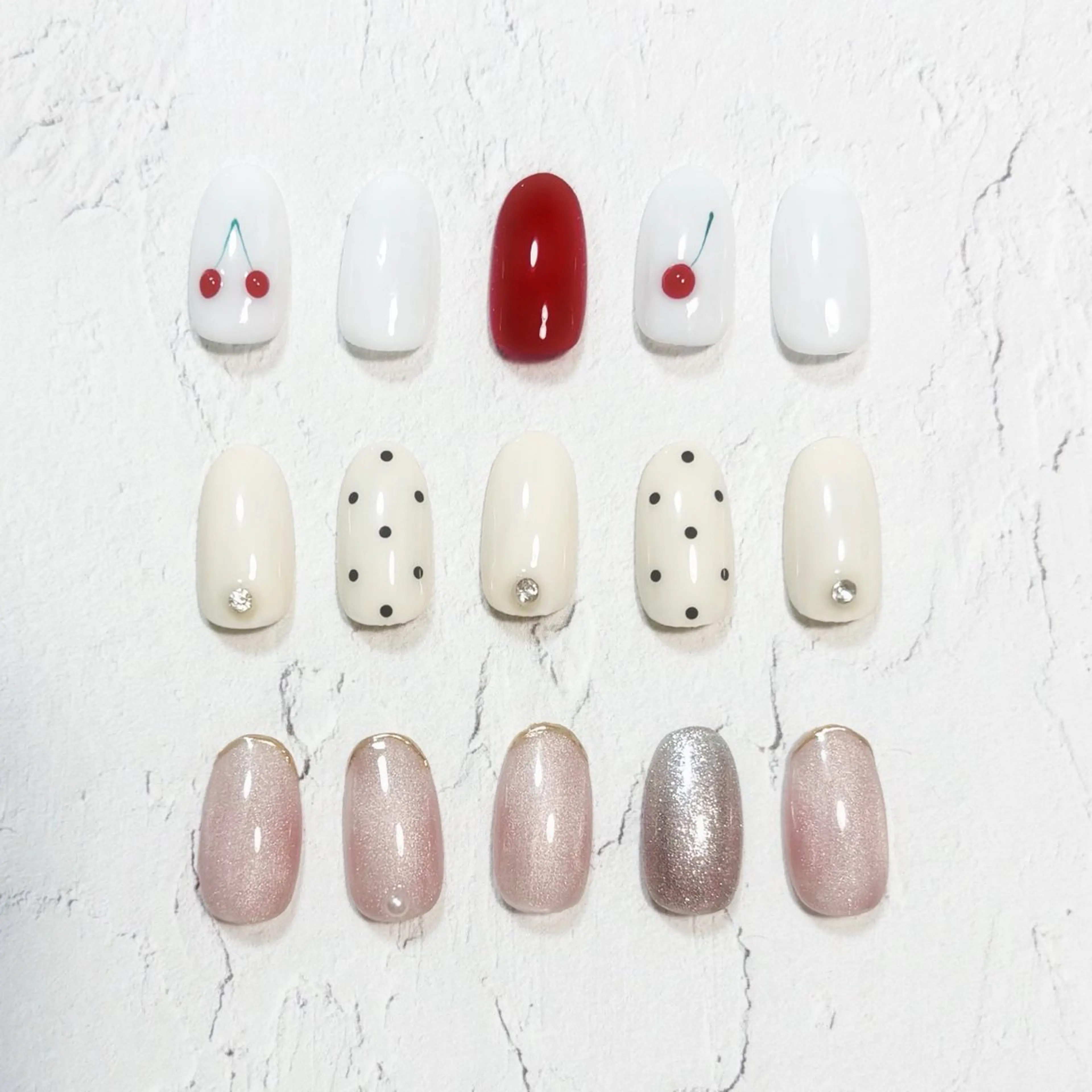 ネイル ハンドネイル Allybell🫧 Momokaのネイルデザイン