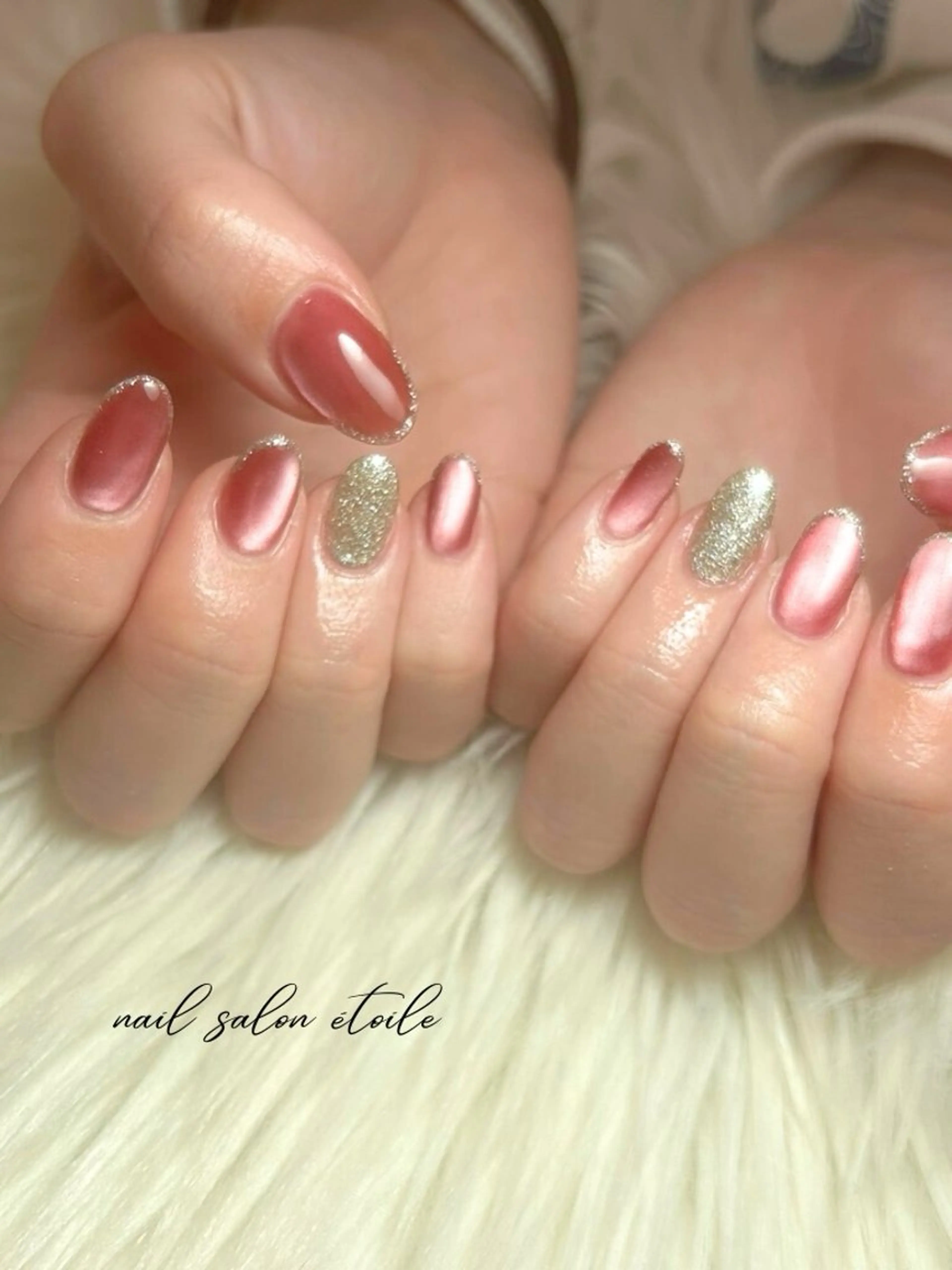 ネイル フラッシュネイル マグネットネイル 赤色 シルバー ハンドネイル nail salon étoileのネイルデザイン