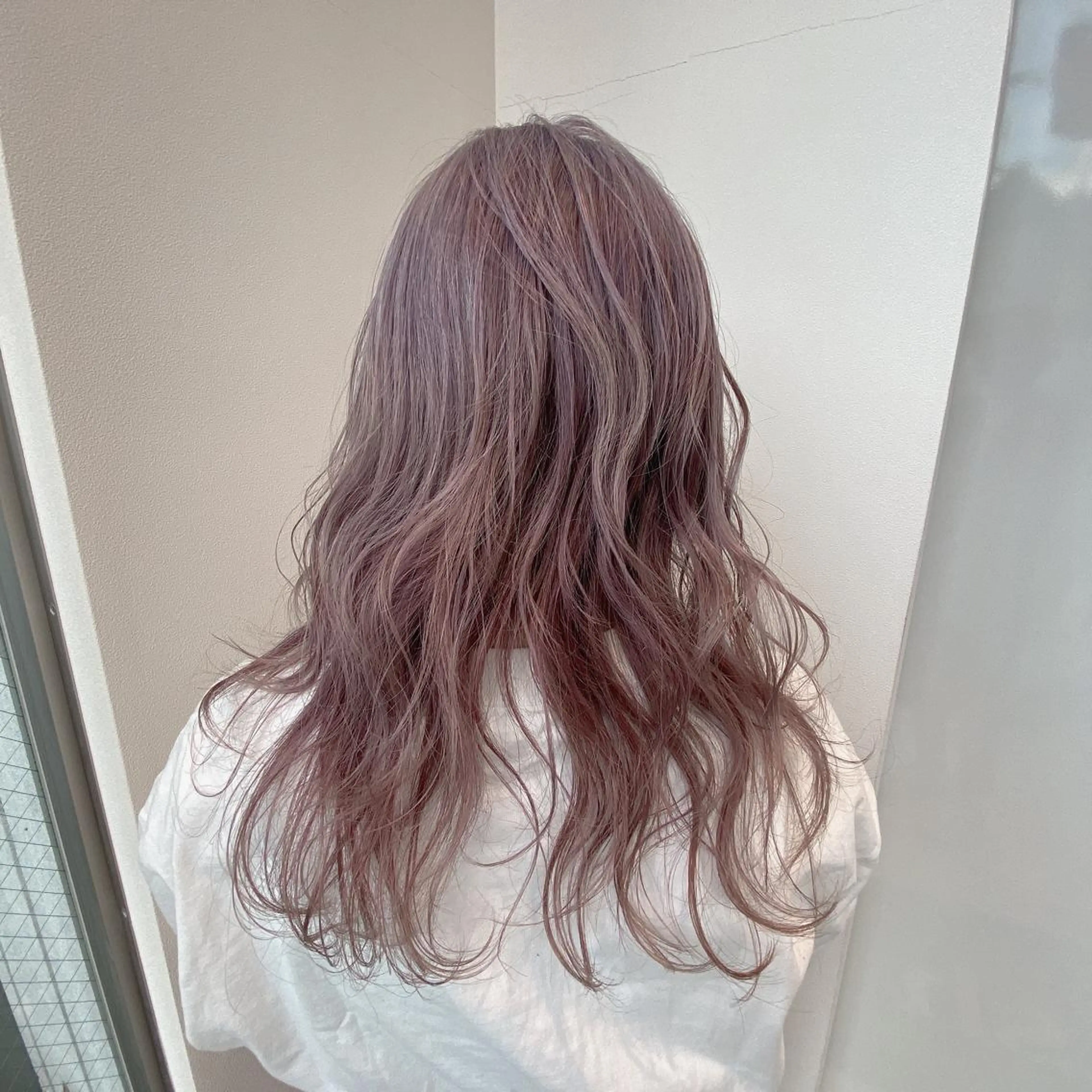 ロング カラー ヘアアレンジ Mirai 🧸のヘアスタイル