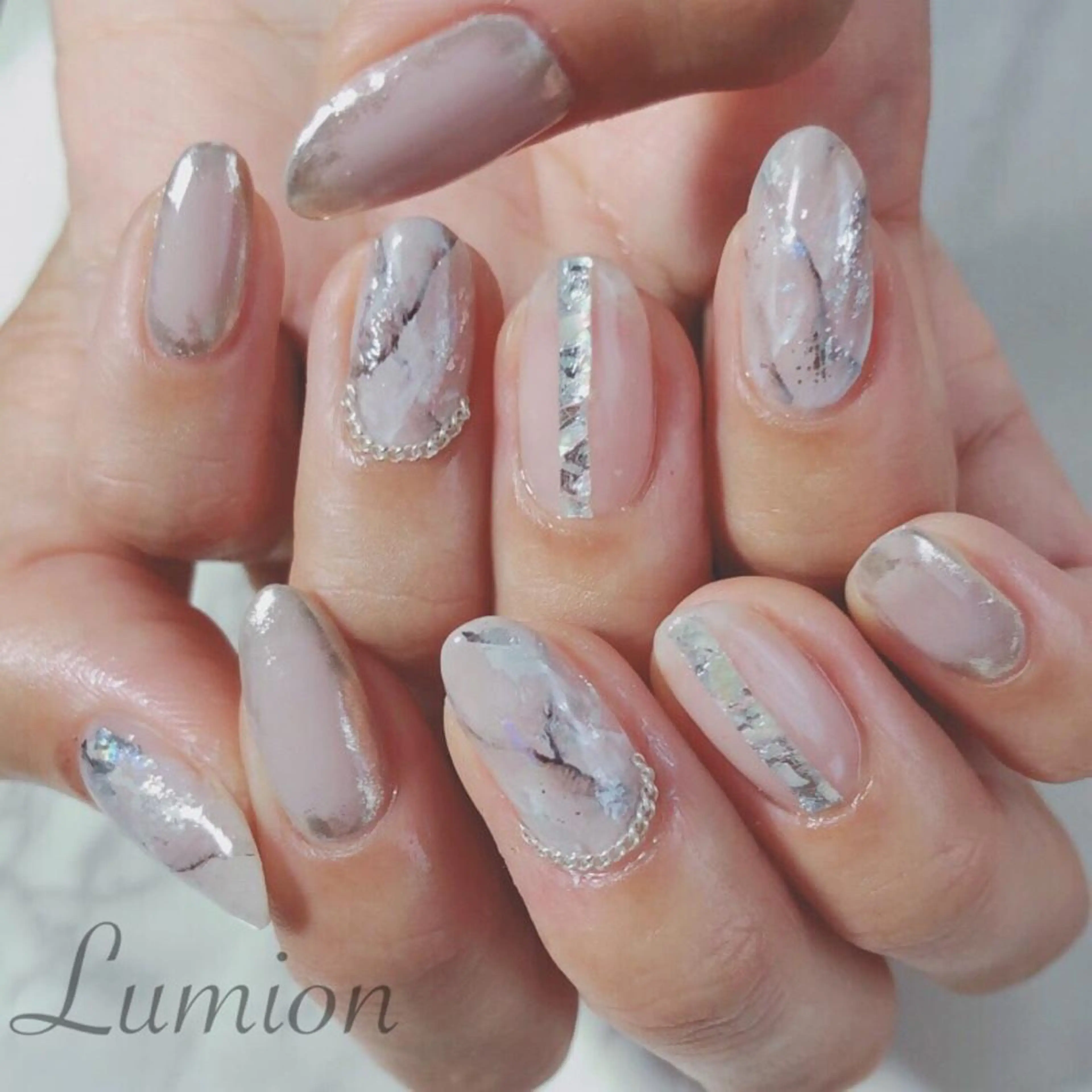 ネイル ミラーネイル ハンドネイル nailroom Lumionのネイルデザイン