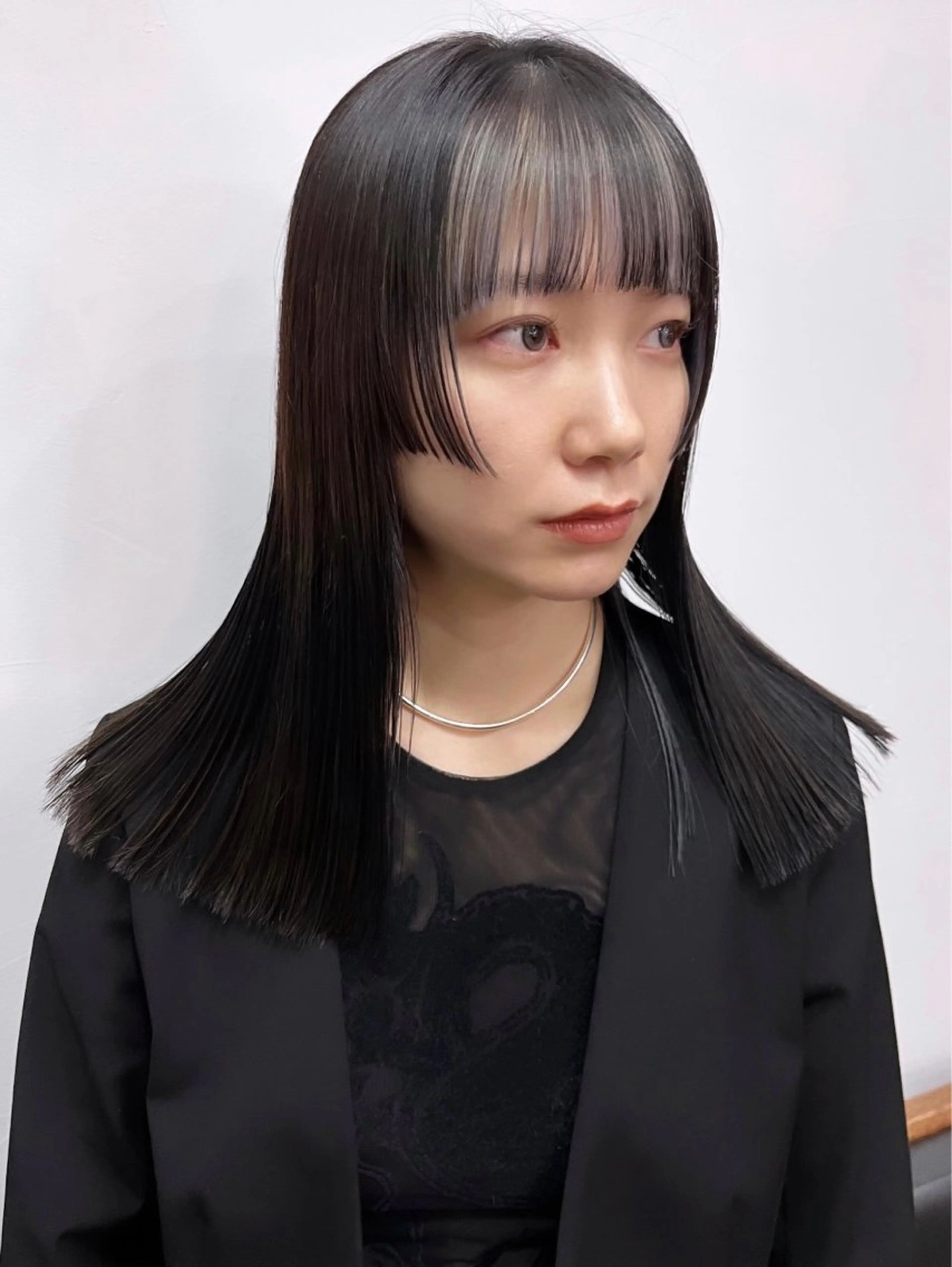 セミロング ブリーチ／デザイン／ 🫟Rurika🫟のヘアスタイル