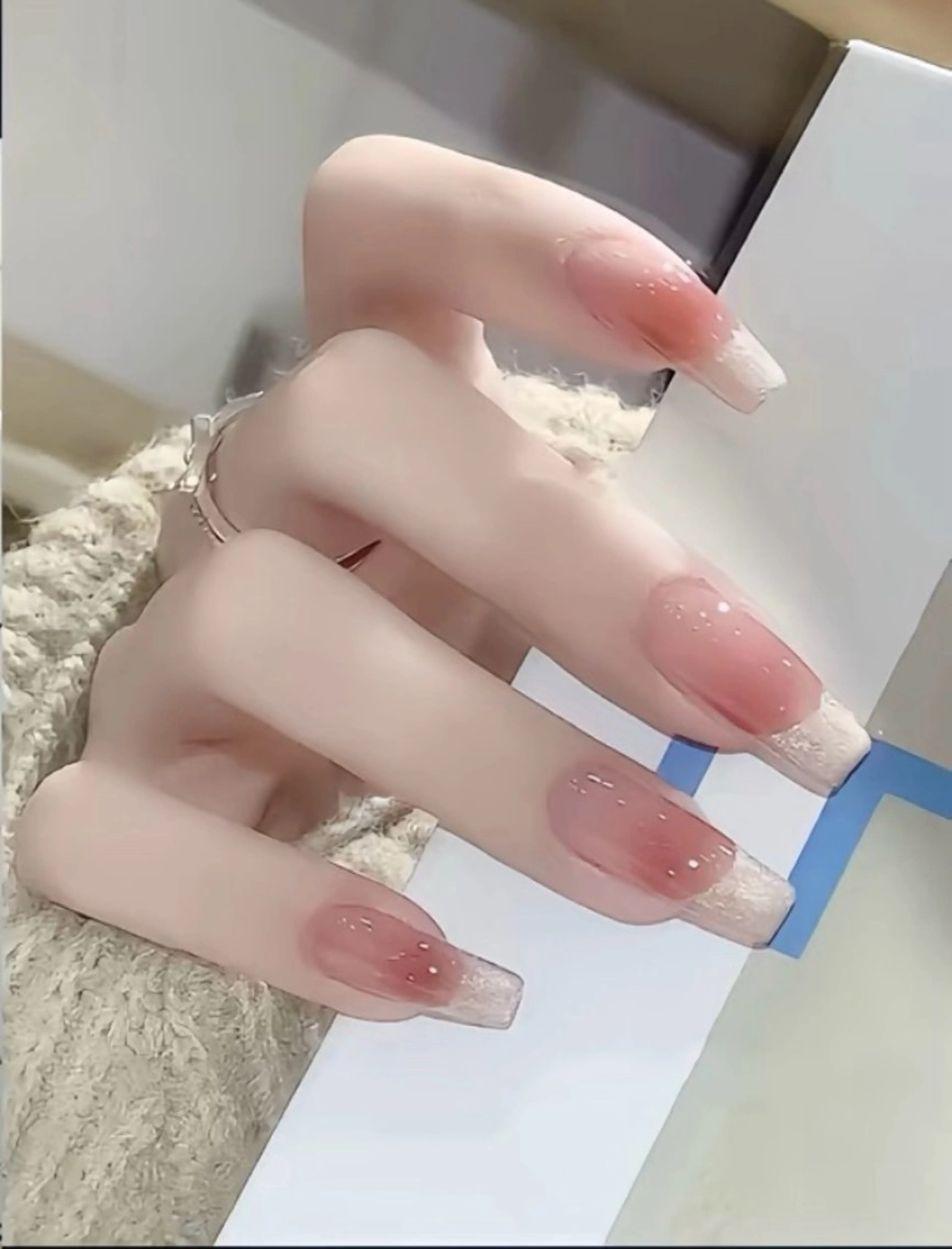 ネイル 長さ出し フレンチネイル ジェルネイル 韓国ネイル マグネットネイル sun nail池袋 モデル募集のネイルデザイン