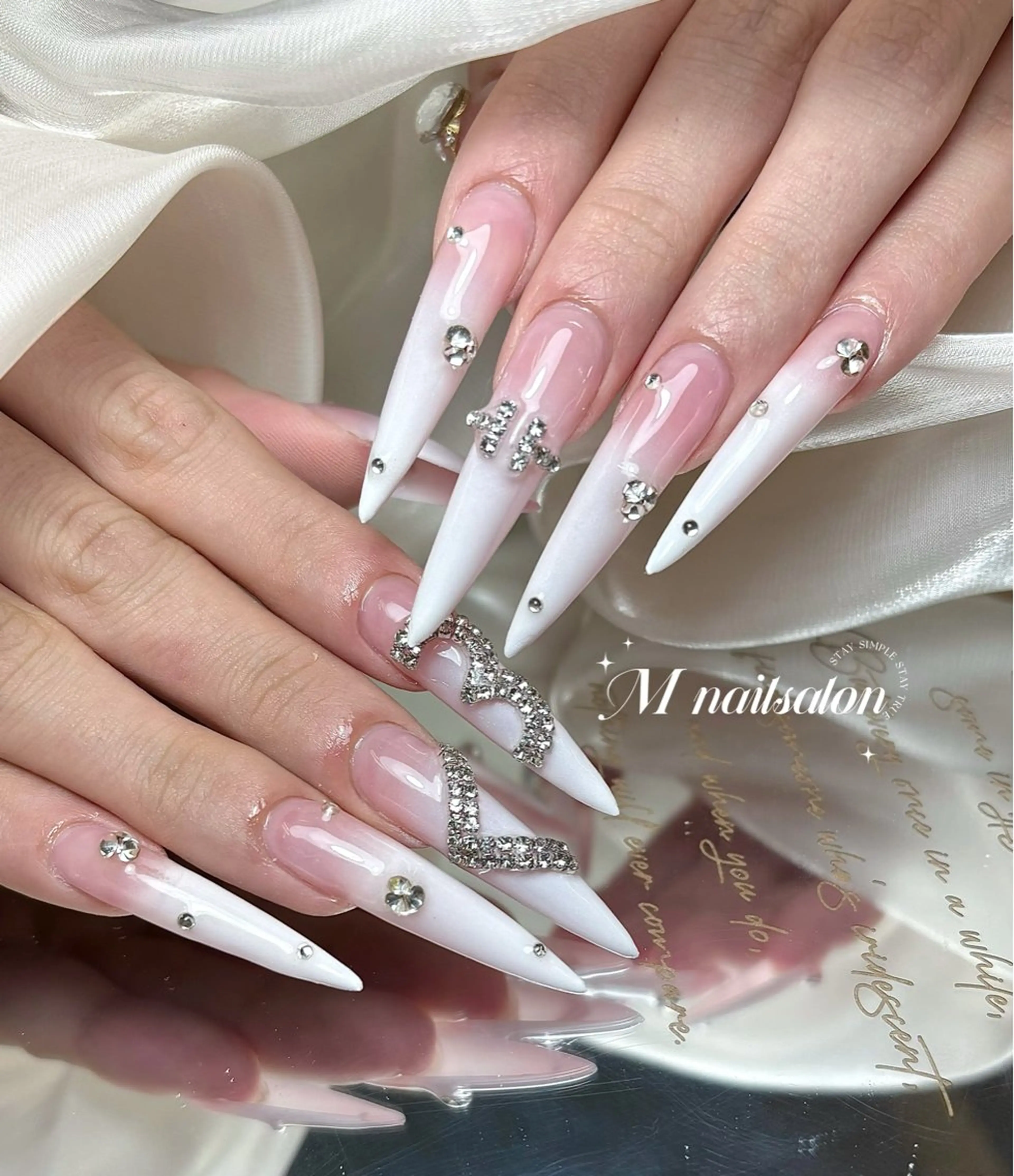 ネイル M🌷nail 長さだし専門店のネイルデザイン