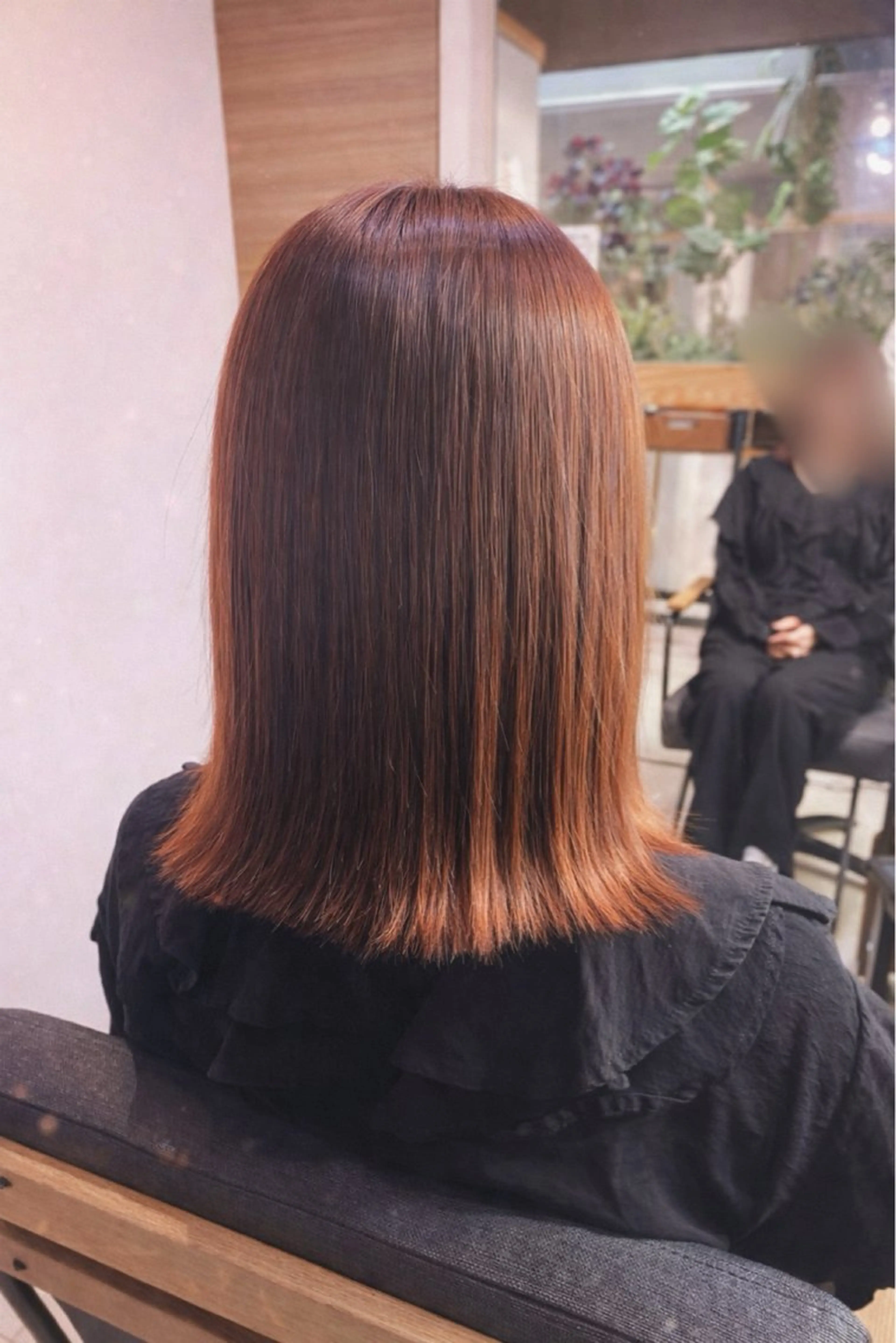 カラー 井出 くるみのヘアスタイル