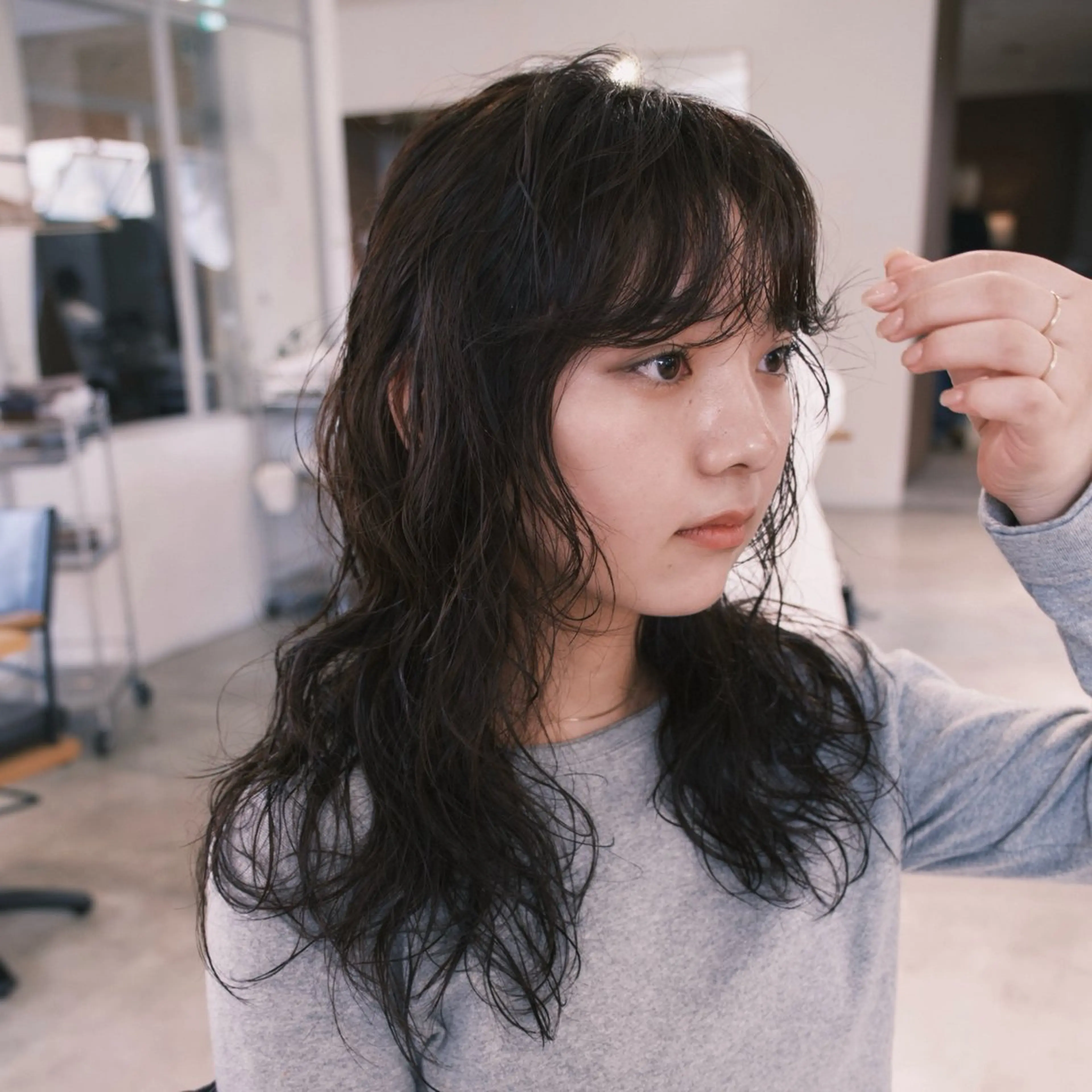 ロング ロング カット パーマ トリートメント 東山 涼嘉のヘアスタイル