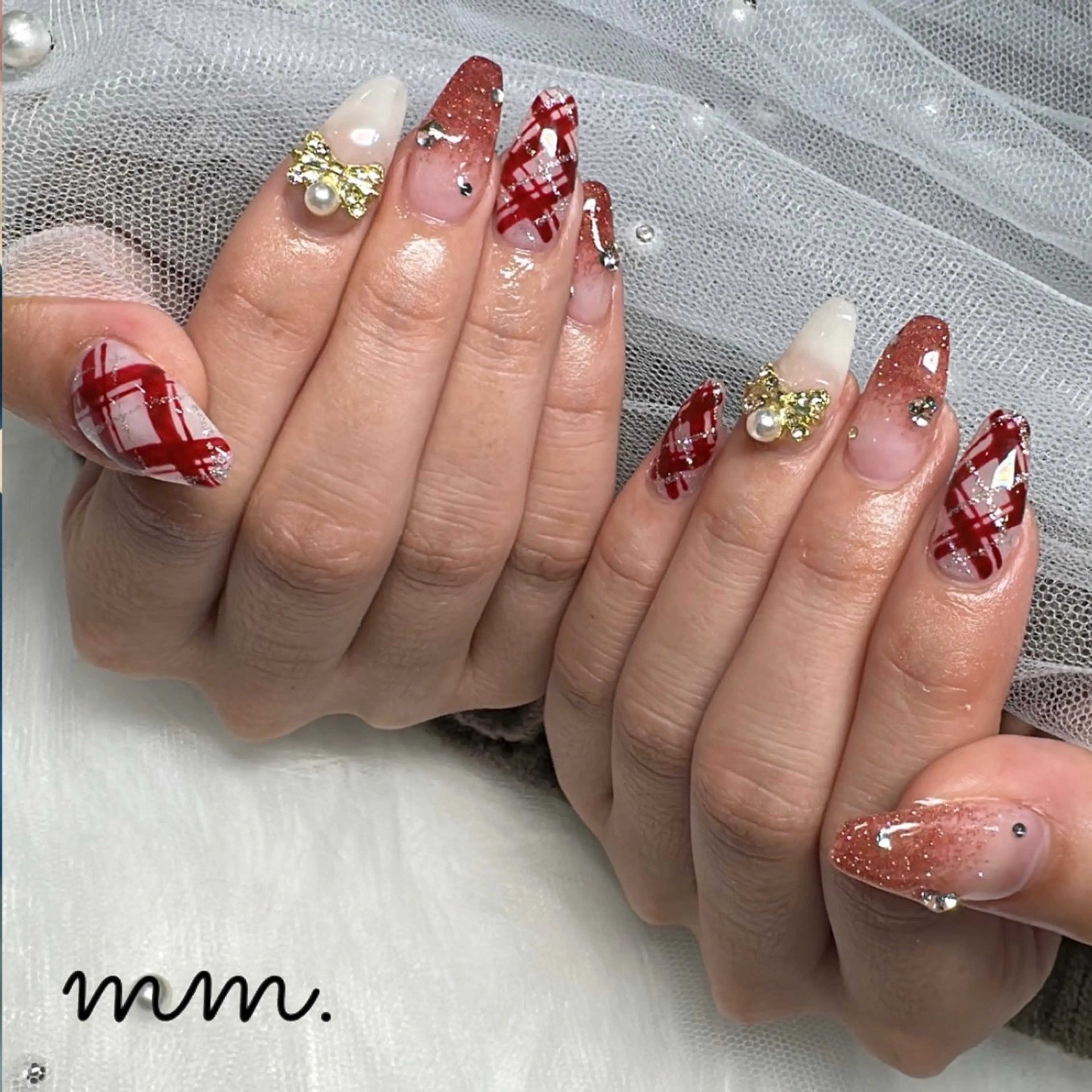 ネイル ハンドネイル 🩷🩵mm.大宮 Riyo🧸🩵🩷のネイルデザイン