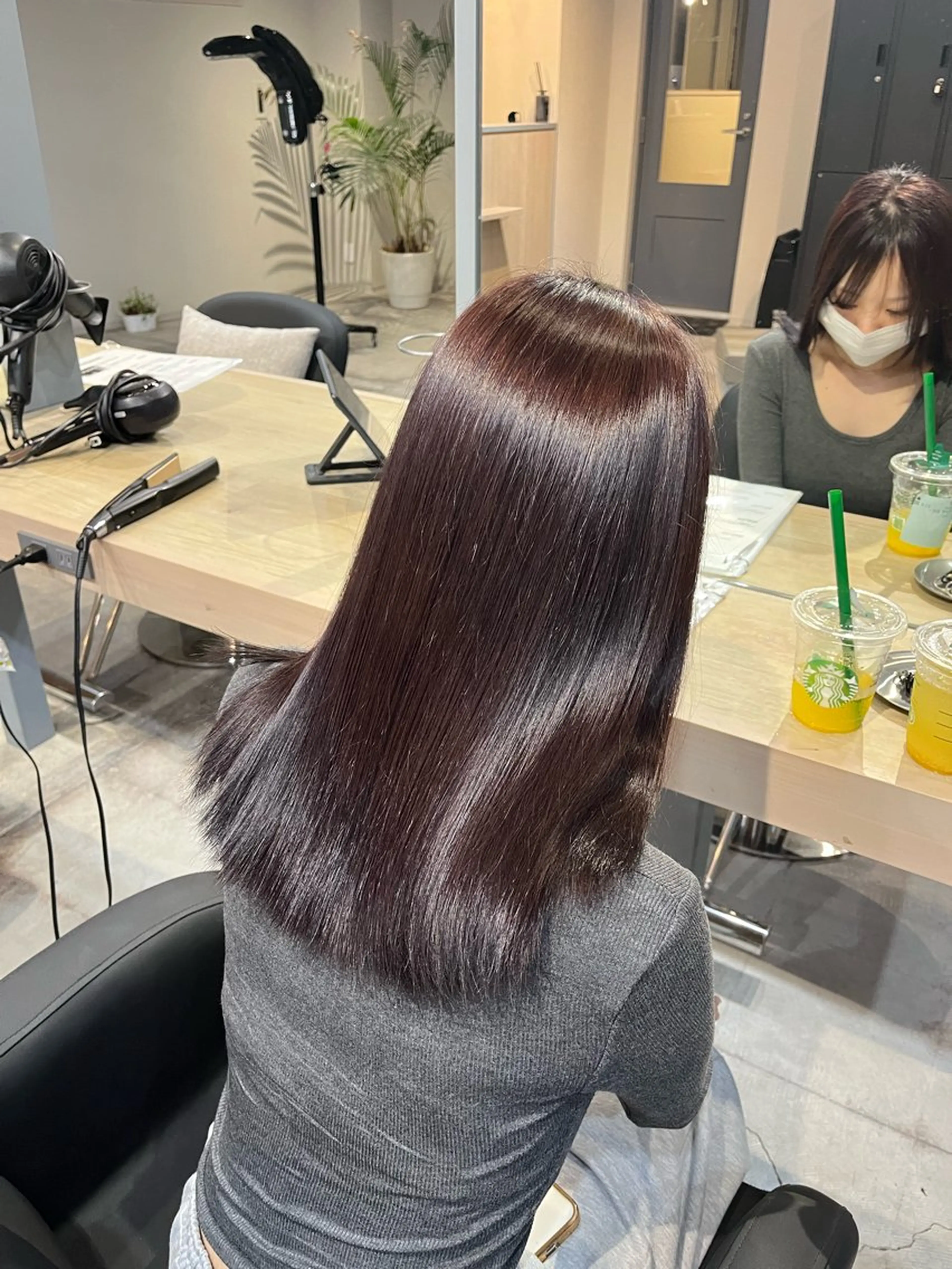 ミディアム カラー ラベンダーカラー Lia 瑠莉花のヘアスタイル