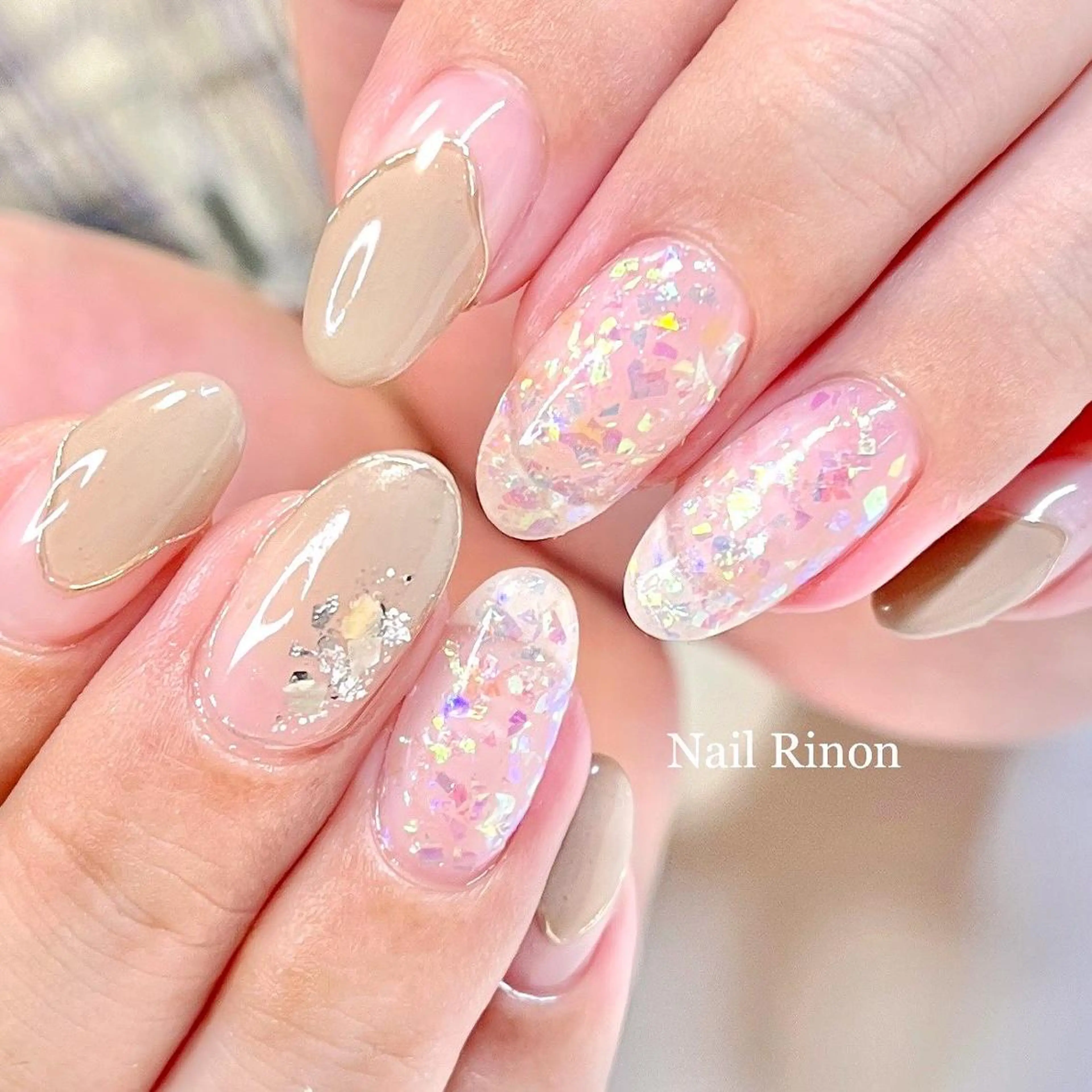 ネイル オーロラネイル ホログラムネイル キラキラネイル ハンドネイル Nail Rinonのネイルデザイン