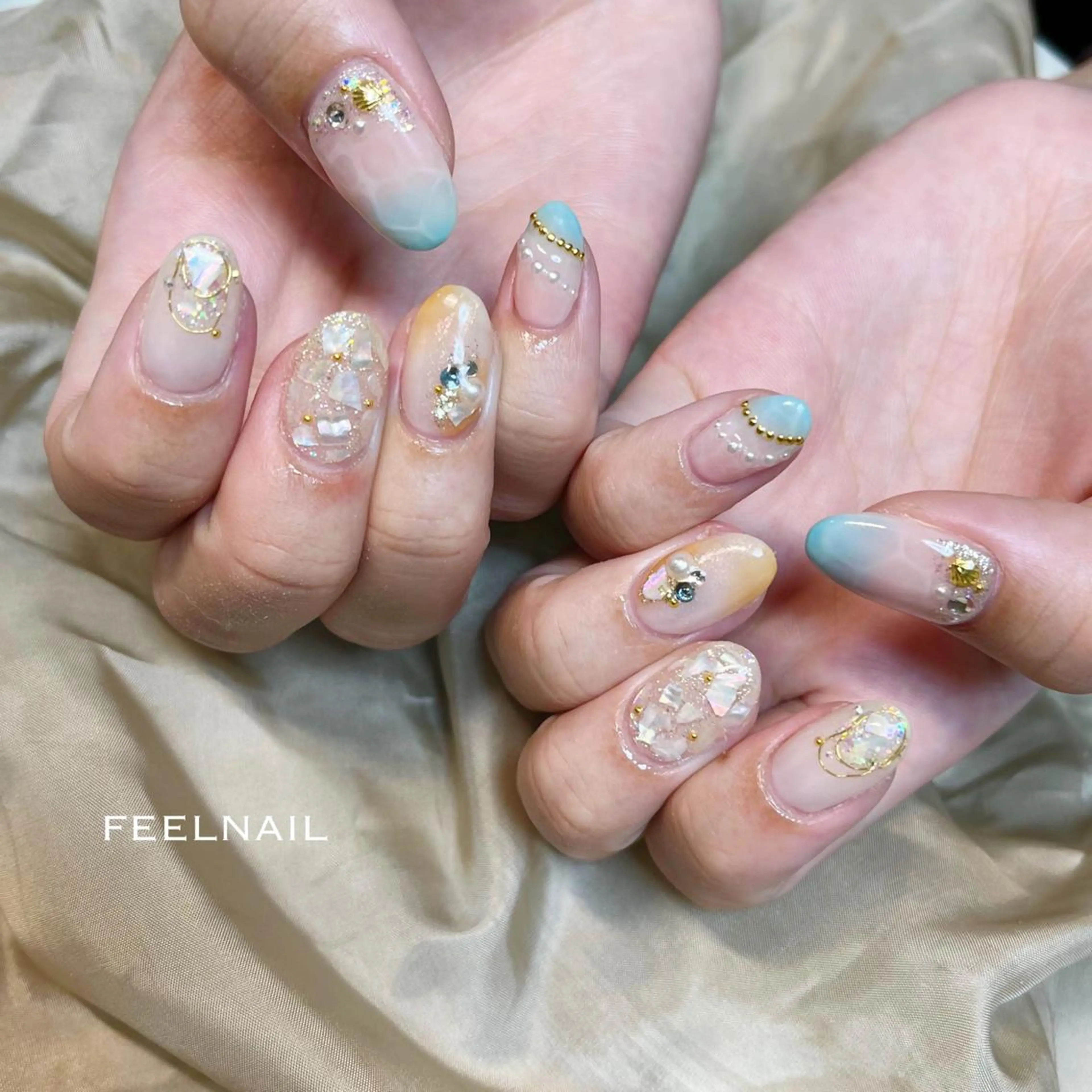 ネイル アートネイル ストーンネイル 近藤 あみのネイルデザイン