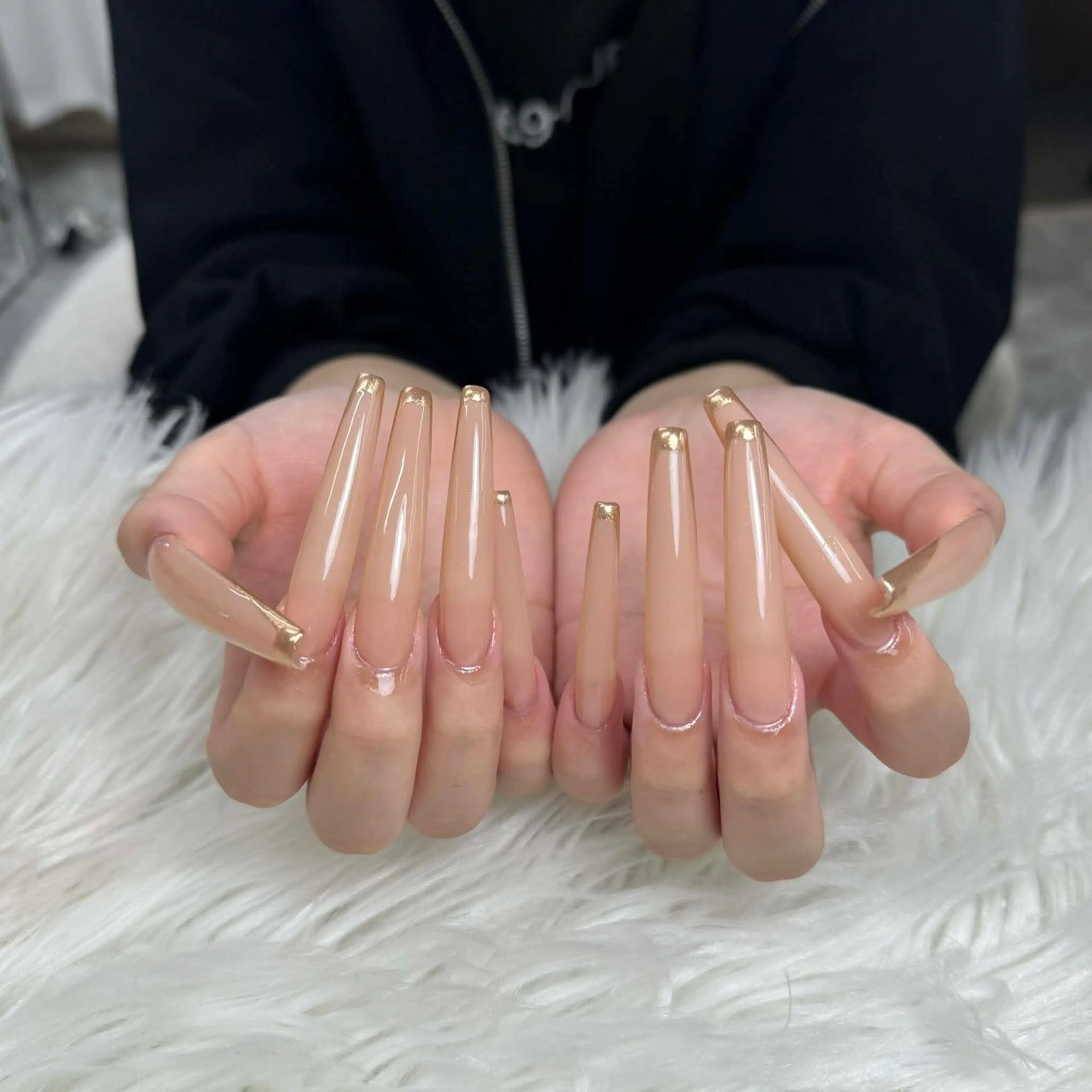 ネイル アートネイル フレンチネイル ジェルネイル ガーリー キラキラネイル ハンドネイル ハンドケア Nova Nailのネイルデザイン