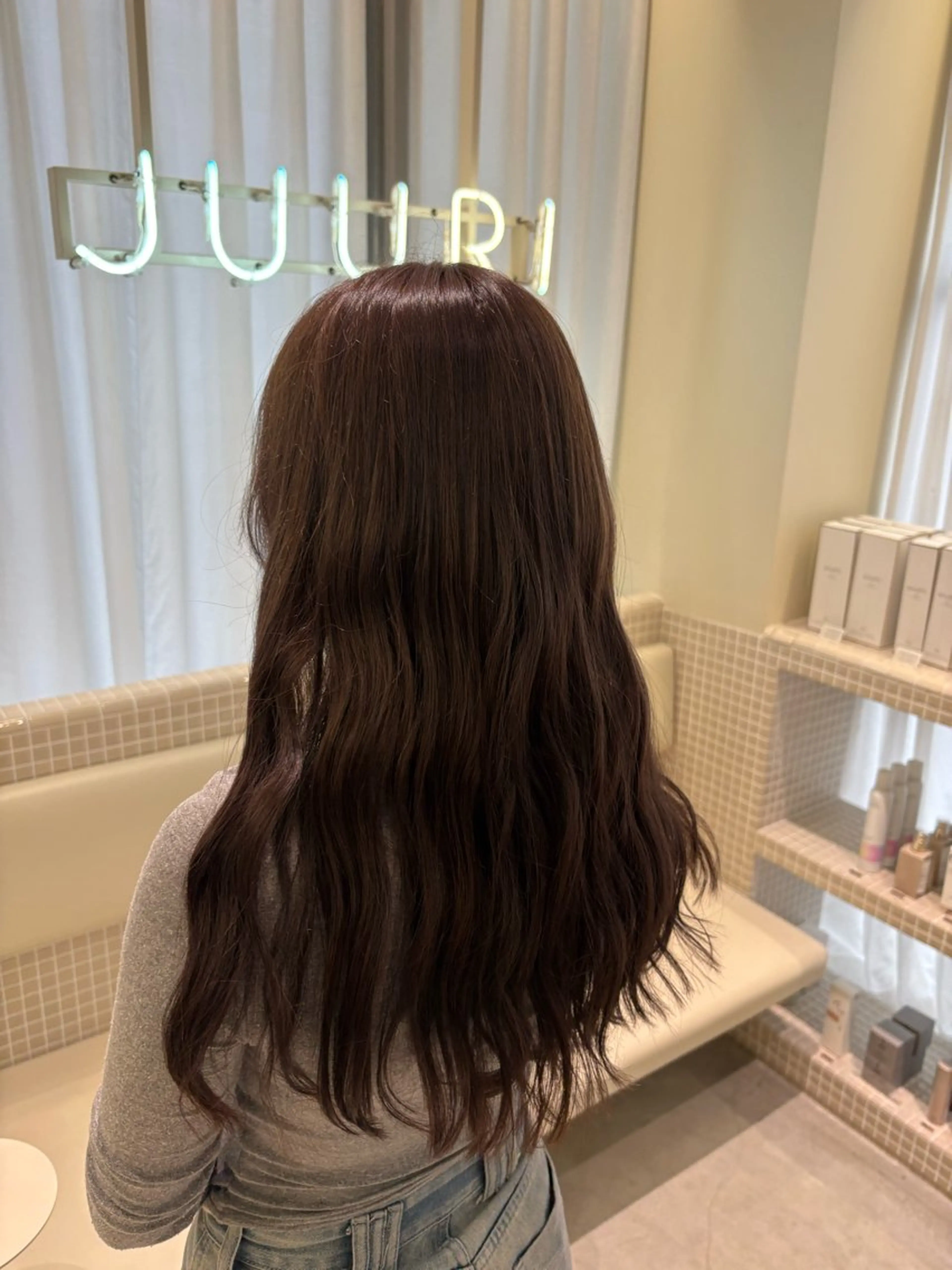 ロング ヘアカラー YUURI⭐︎ ヒナ･:*+.のヘアスタイル