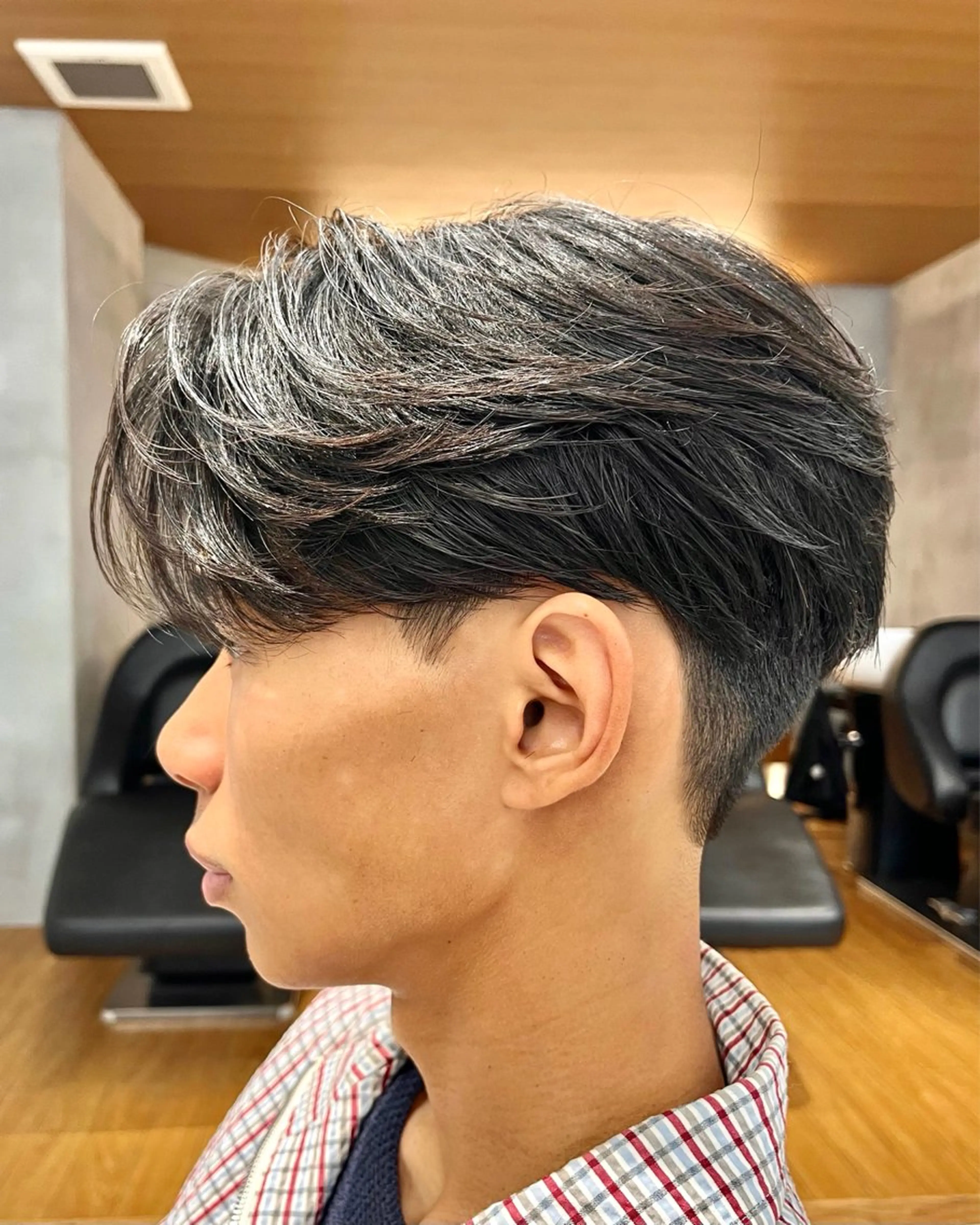 パーマ メンズ メンズパーマ ニュアンスパーマ ブリーチ/ウルフ/ スパイキーショートのヘアスタイル