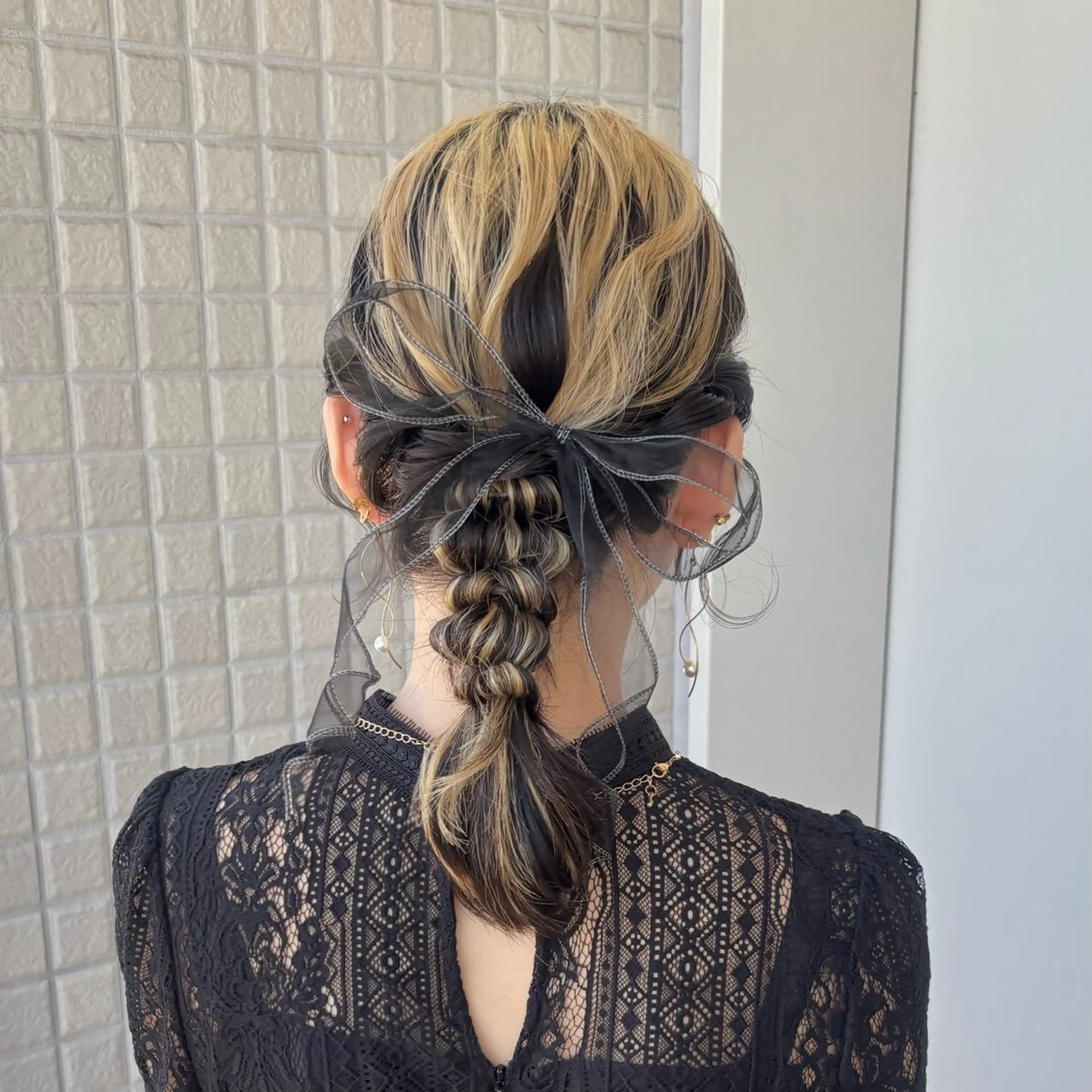 ヘアアレンジ ヘアセット 艶感カラー/オリーブ アレンジ：♡のヘアスタイル
