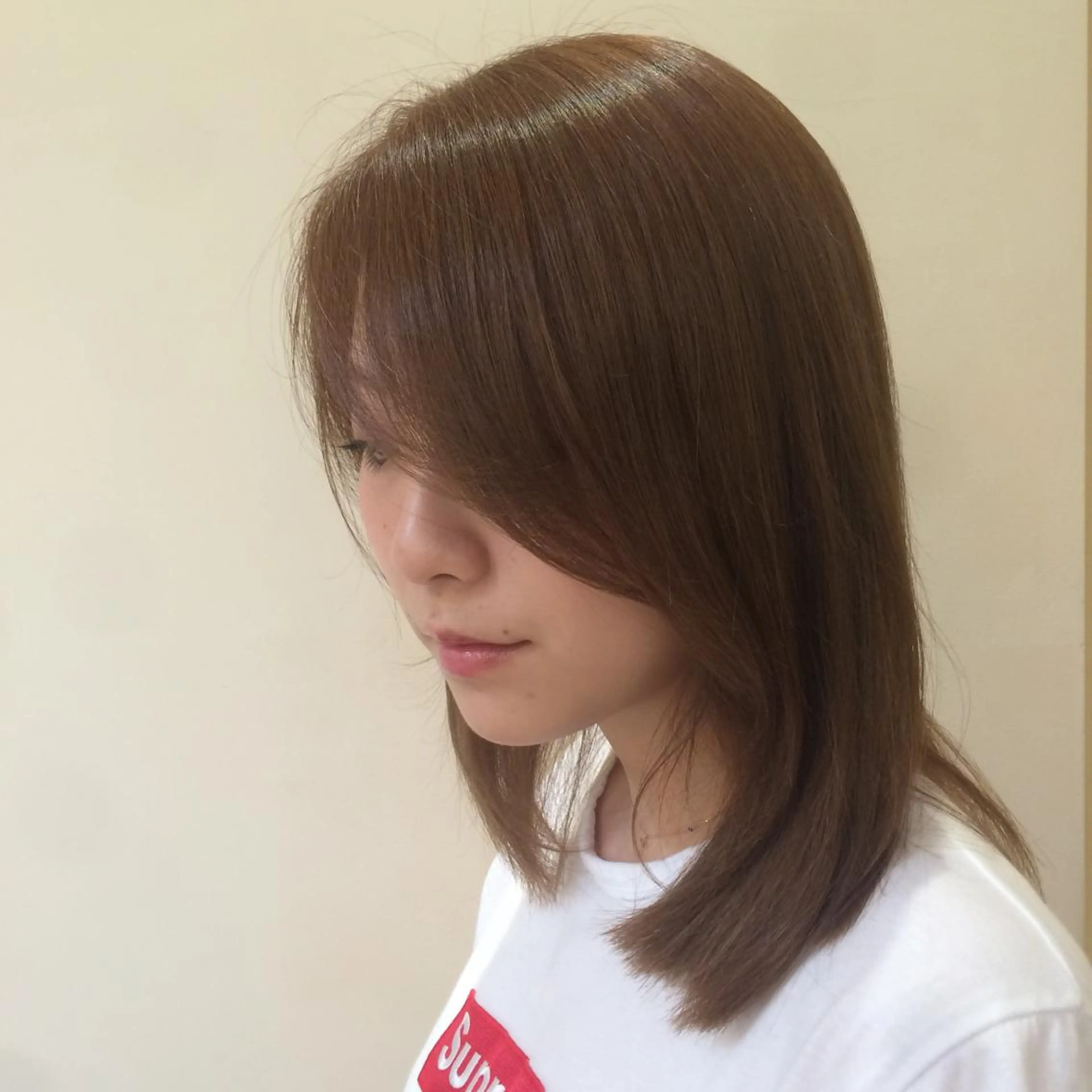 ミディアム カラー ベージュカラー 透明感カラー グレージュ イルミナカラー タジマ ヤスヒサのヘアスタイル