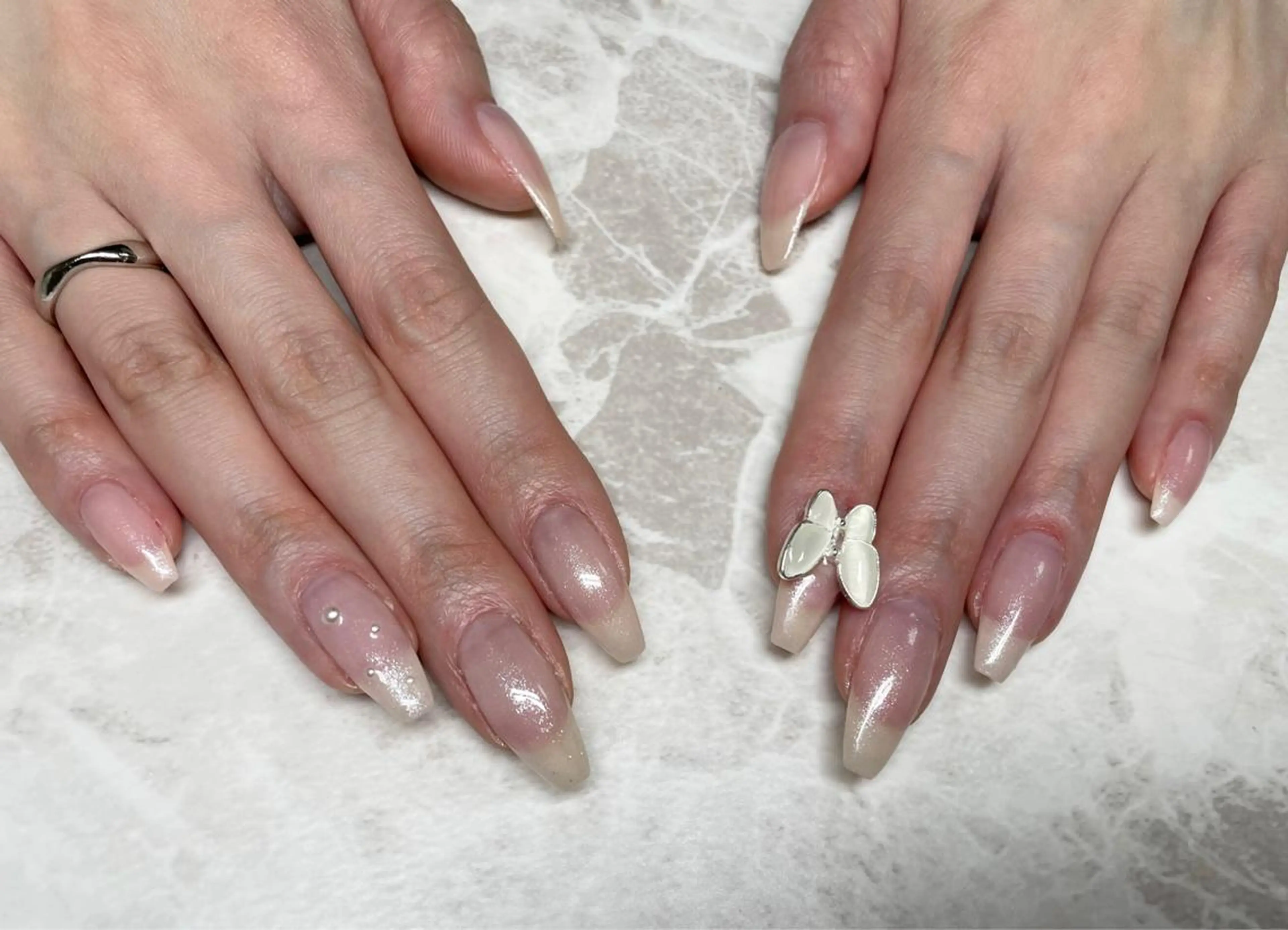 ネイル Roi〈ロワ〉 Minakoのネイルデザイン