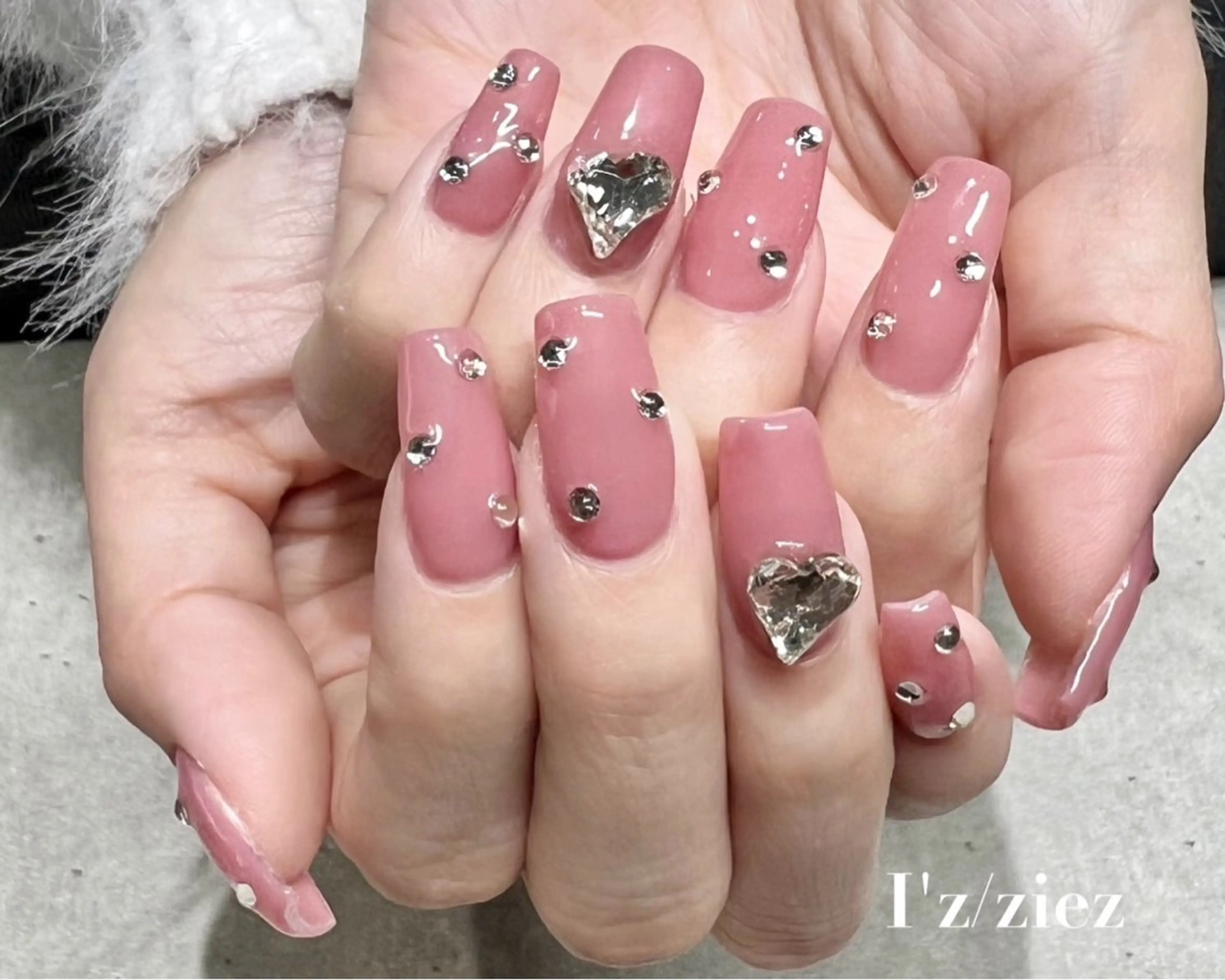 ネイル nail salon I'zのネイルデザイン