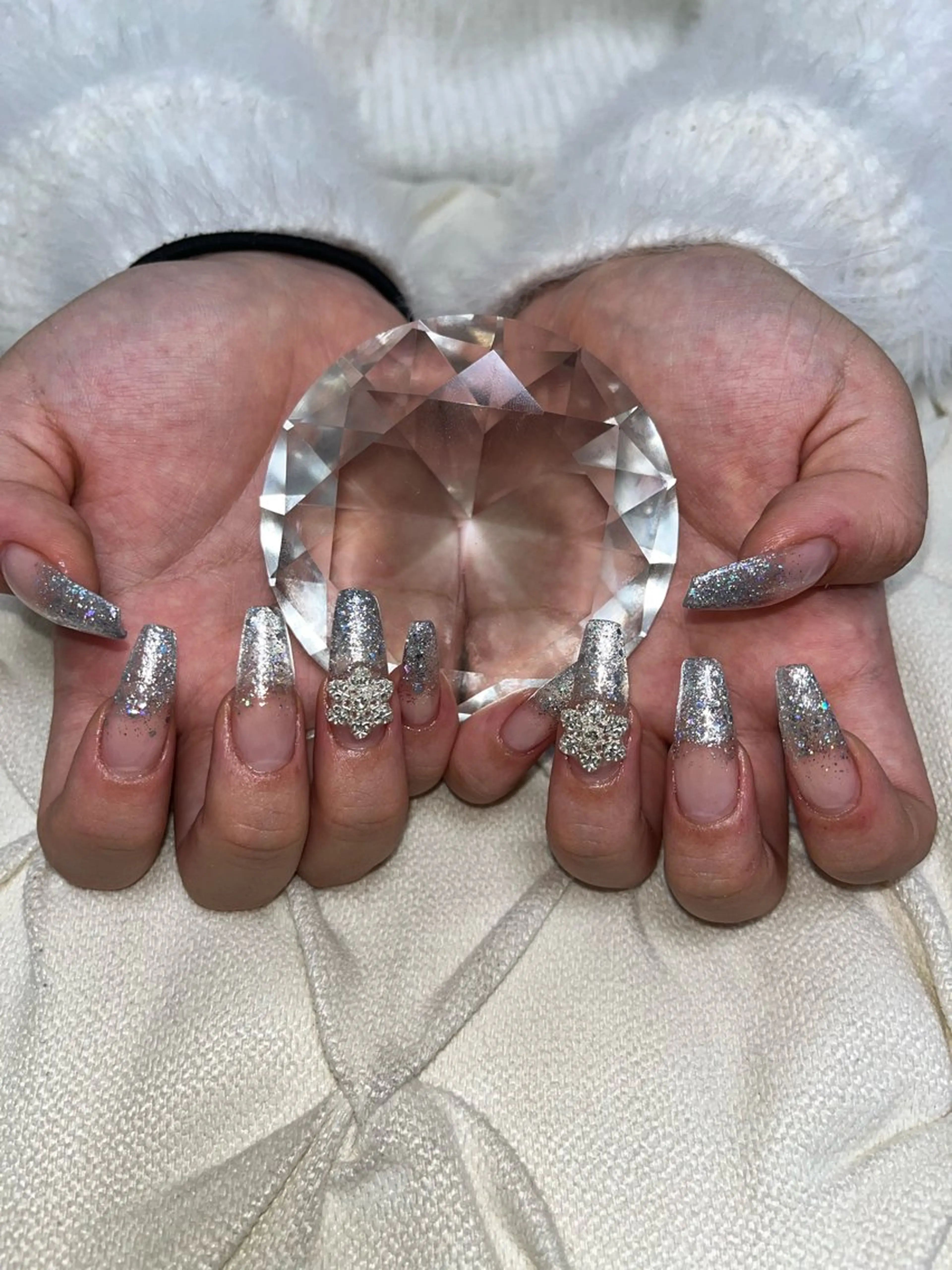 ネイル ハンドネイル nail.salon .Reversalのネイルデザイン