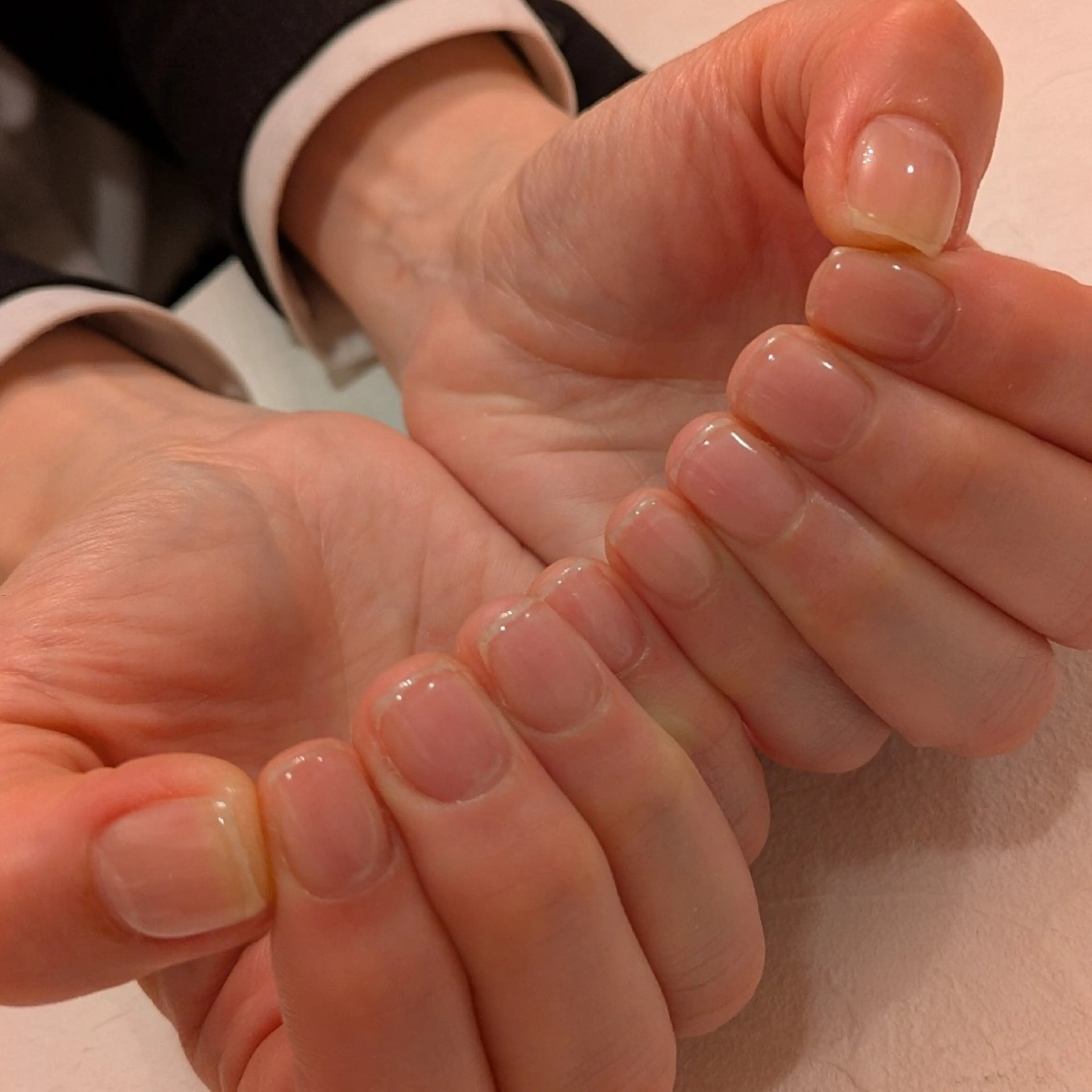 ネイル クリアネイル ジェヌインネイル 河内のネイルデザイン