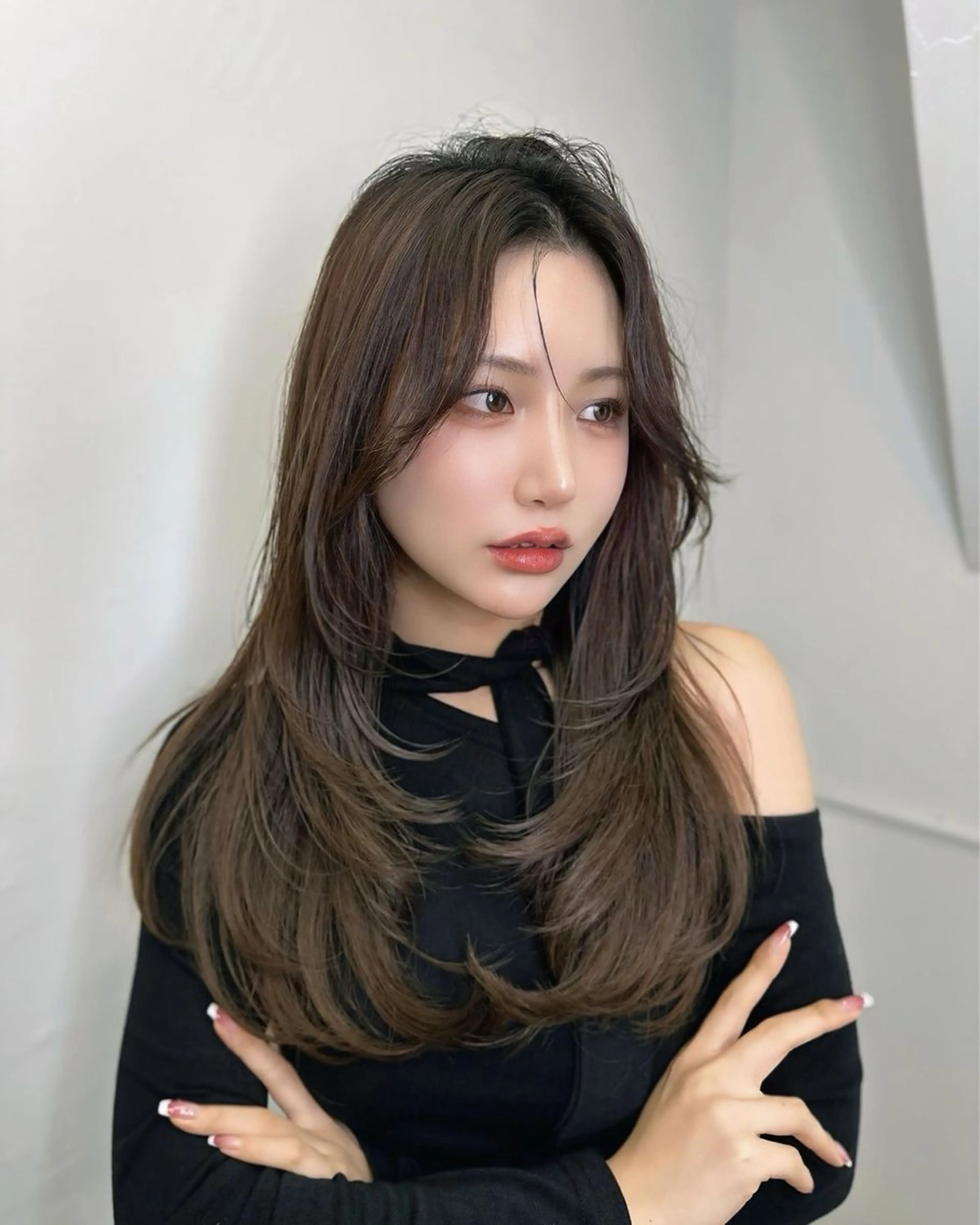 ロング レイヤーカット特化 COA日向のヘアスタイル