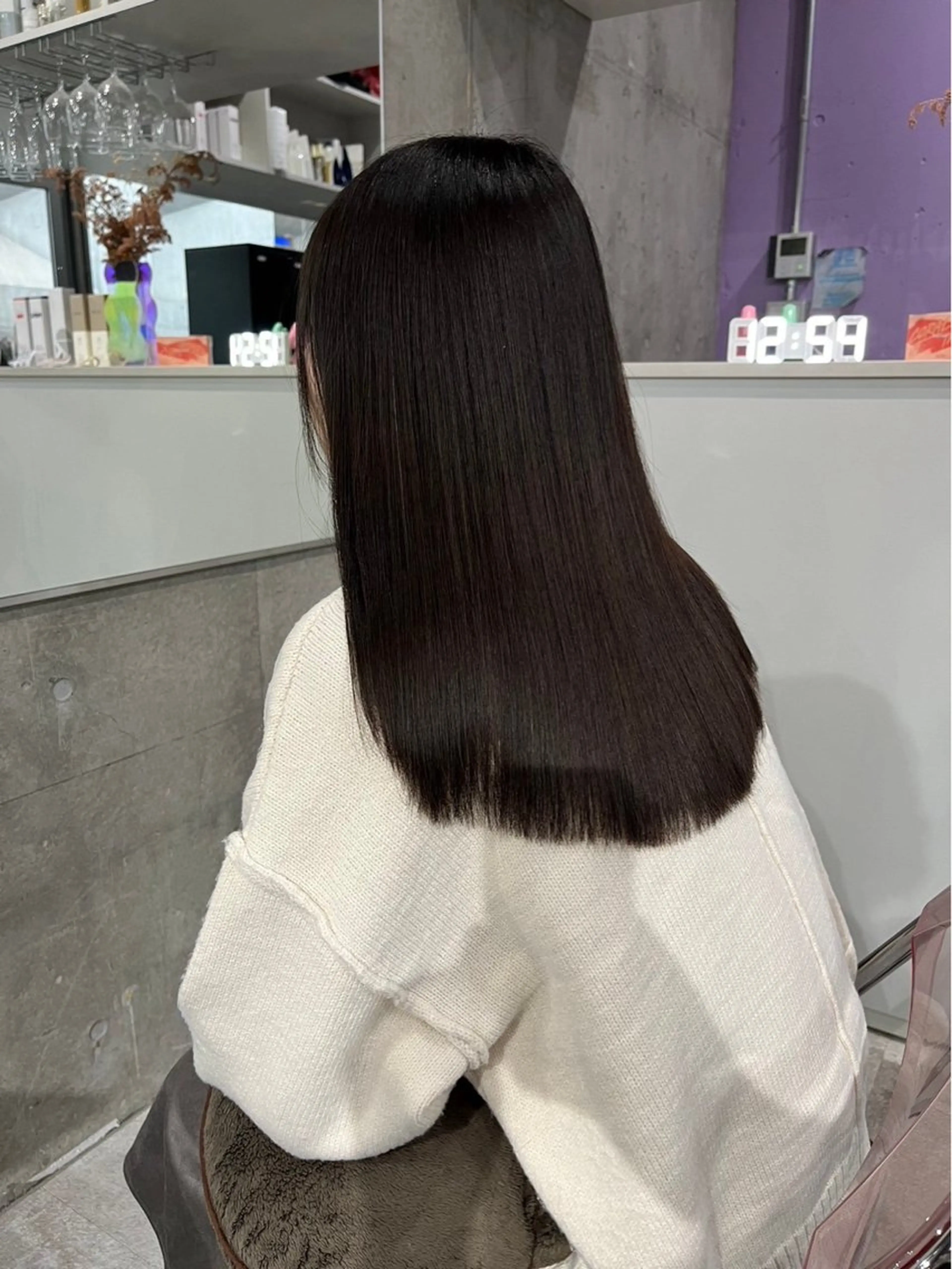 セミロング 髪質改善 トリートメント 山﨑 真里菜のヘアスタイル