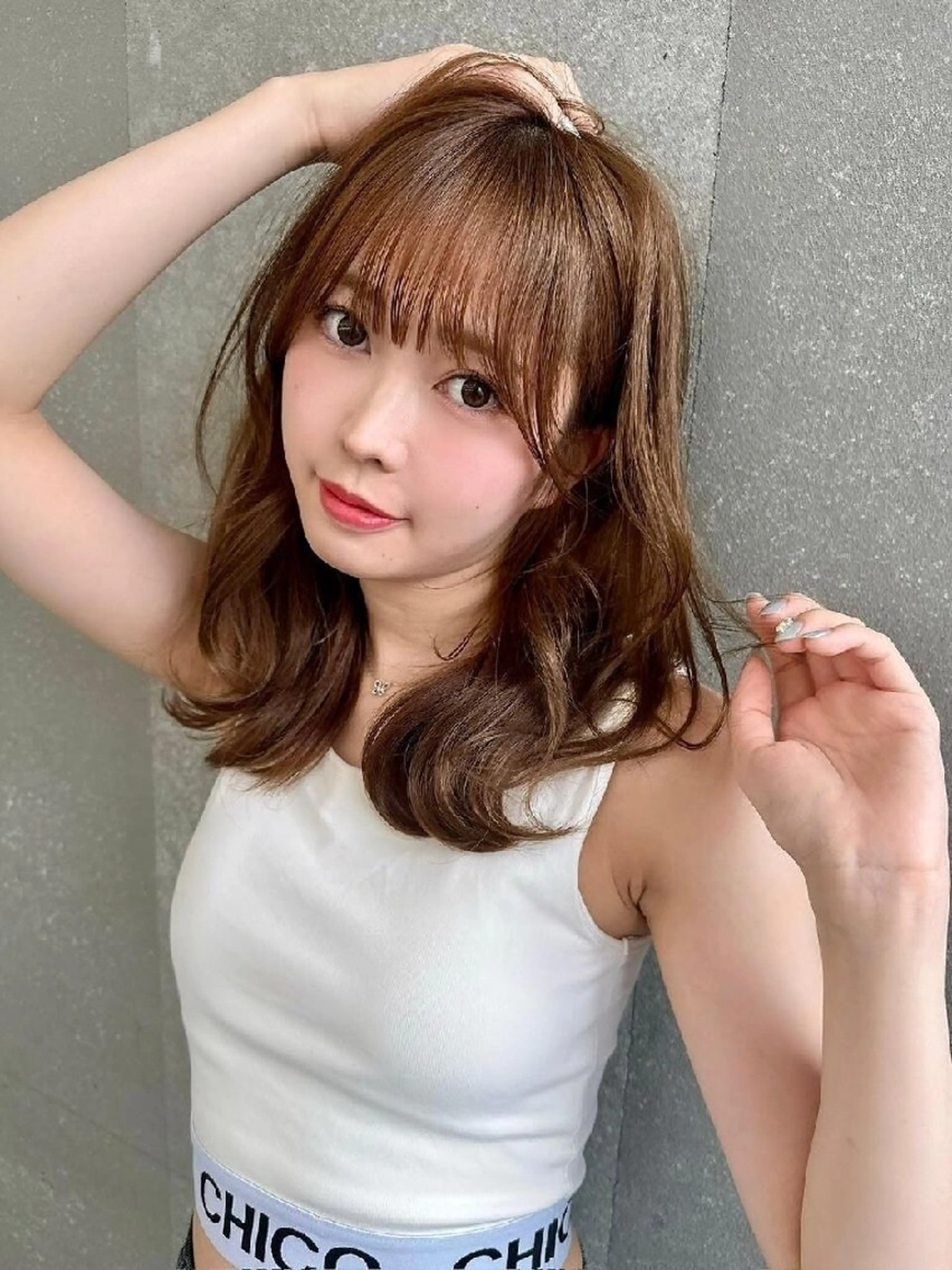 カラー ミディアム カット ヘアカラー トリートメント Lond Roleのヘアスタイル