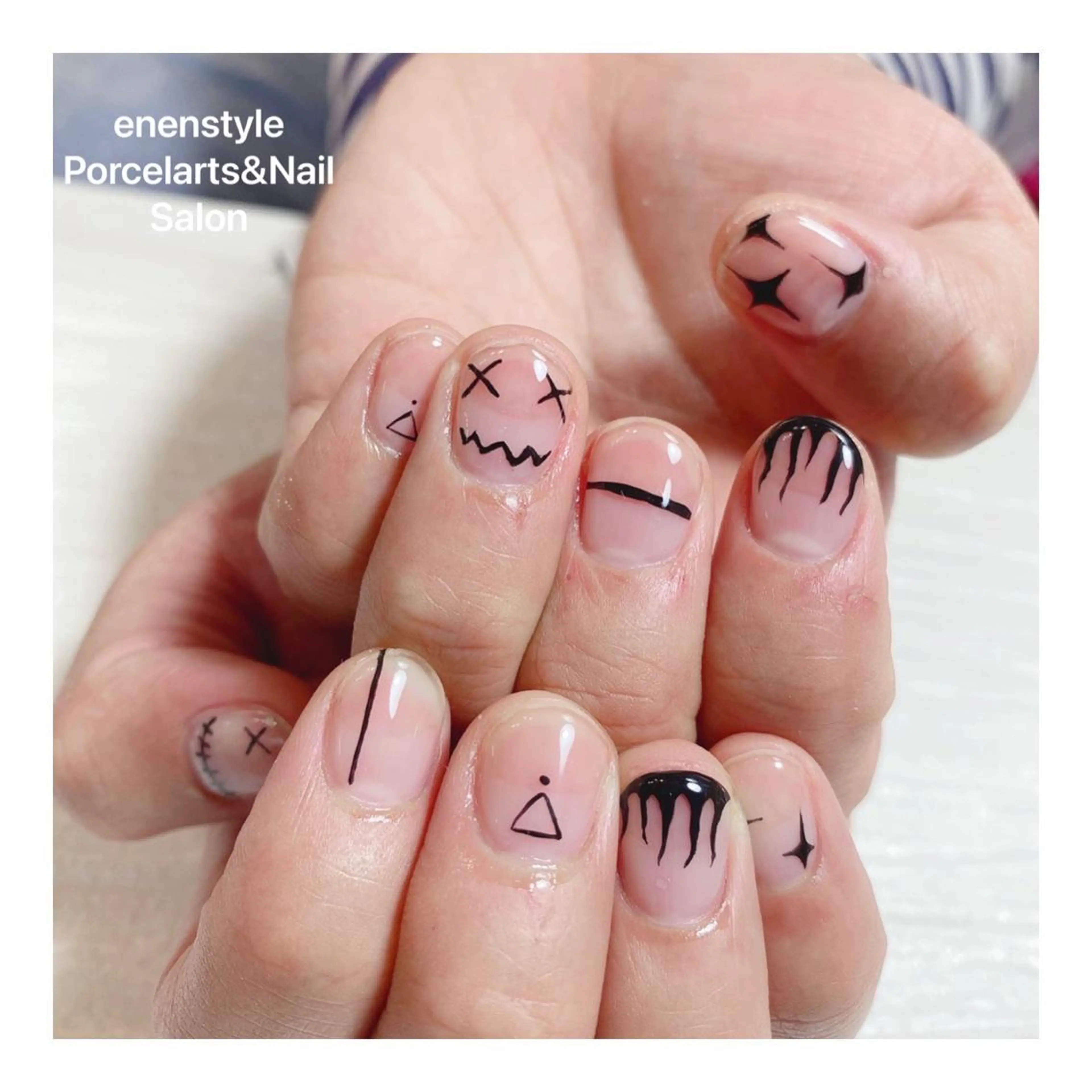 ショート ネイル ハンドネイル 👑enen style👑のネイルデザイン