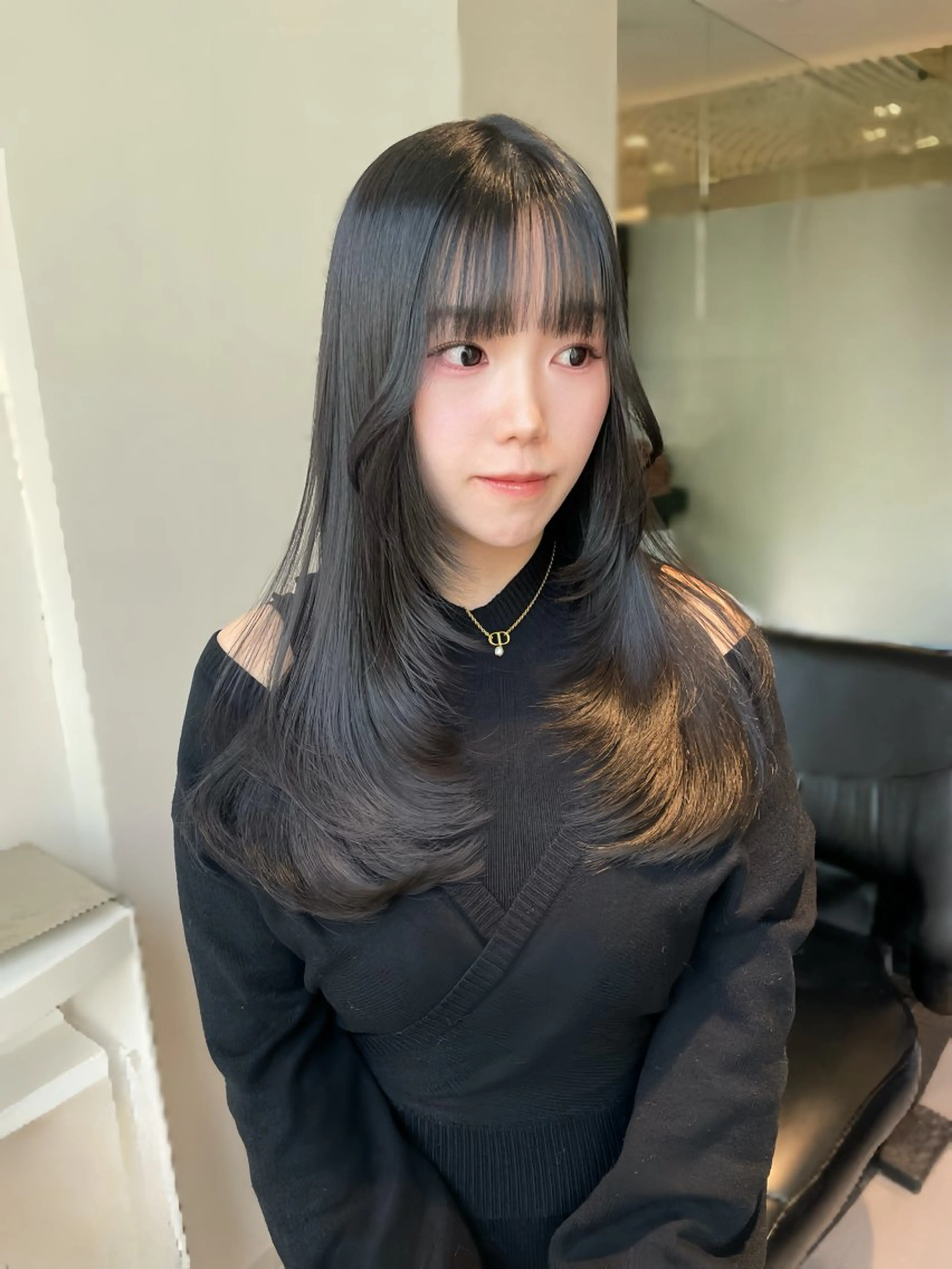 ロング カット ヘアカラー トリートメント 銀座／レイヤーカット 🤍内野すみれのヘアスタイル