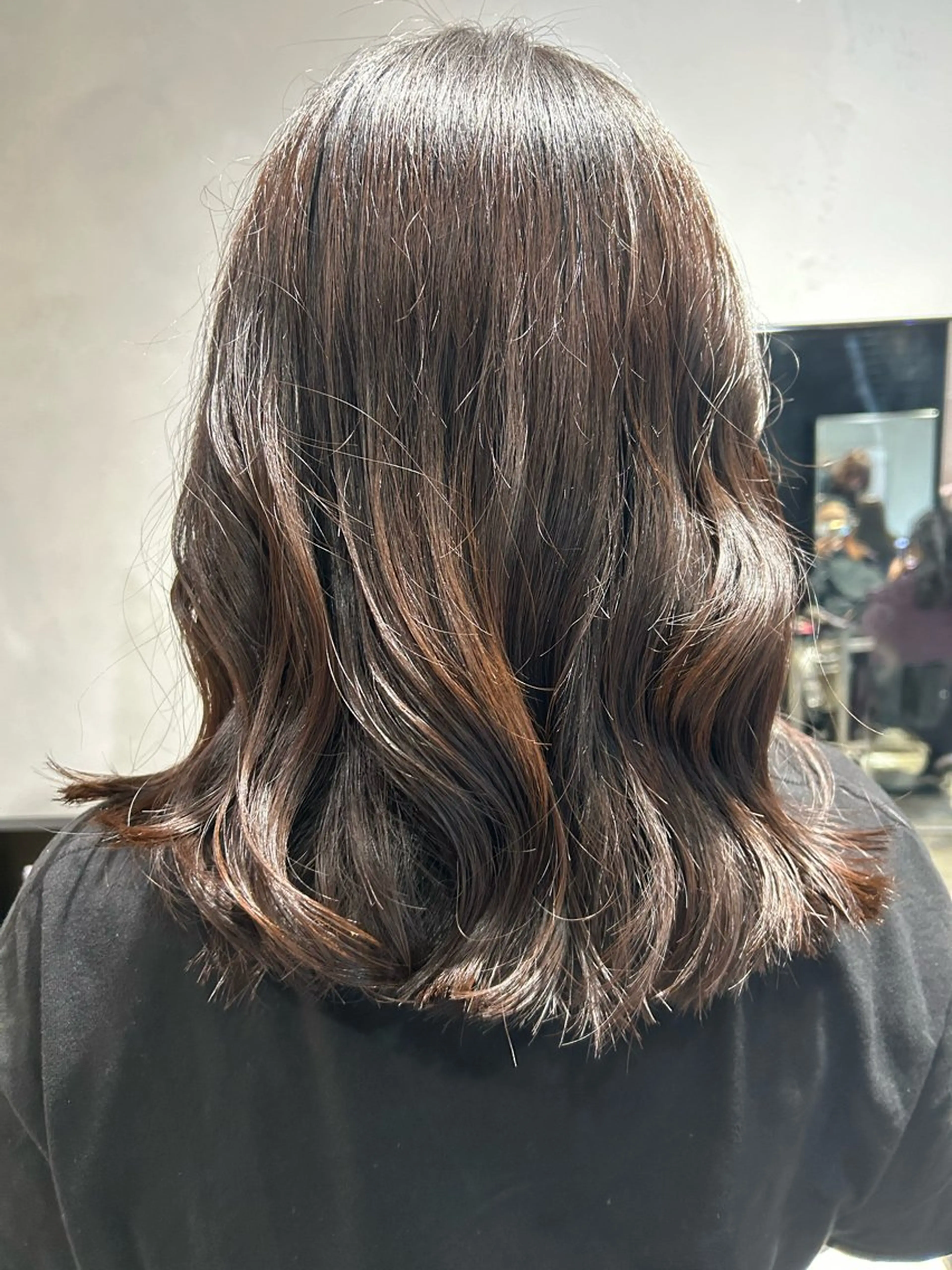 ミディアム アッシュ アッシュブラウン ITbyALBUM藤沢店所属・IT by ALBUM立川のヘアスタイル